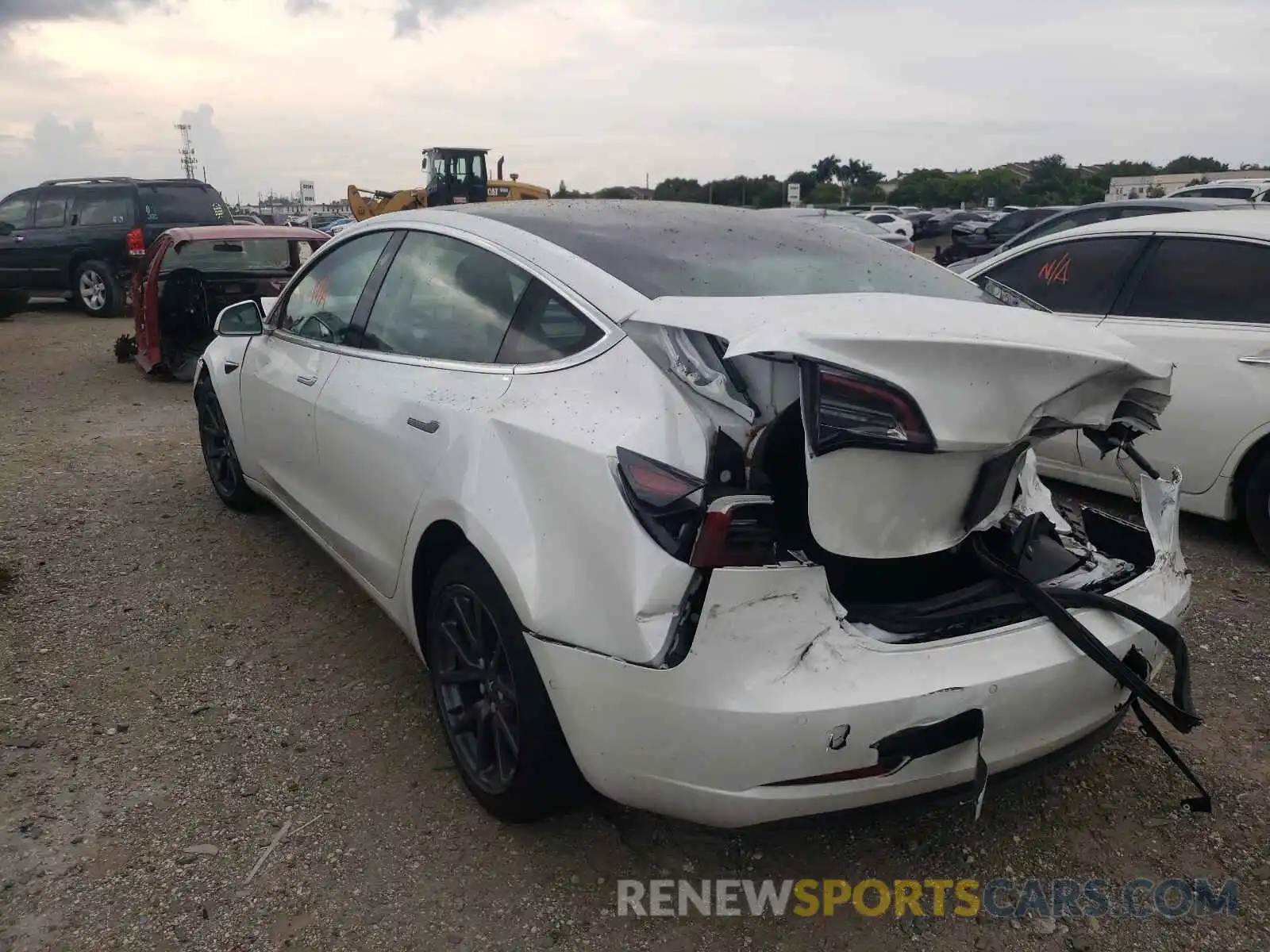 3 Photograph of a damaged car 5YJ3E1EA7LF504329 TESLA MODEL 3 2020