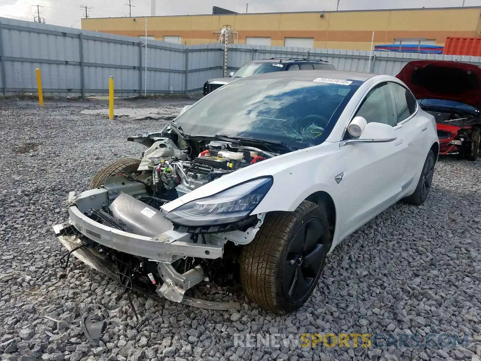 2 Фотография поврежденного автомобиля 5YJ3E1EA7LF529330 TESLA MODEL 3 2020