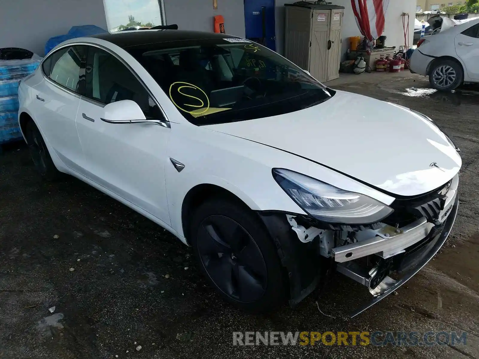 1 Photograph of a damaged car 5YJ3E1EA7LF597644 TESLA MODEL 3 2020