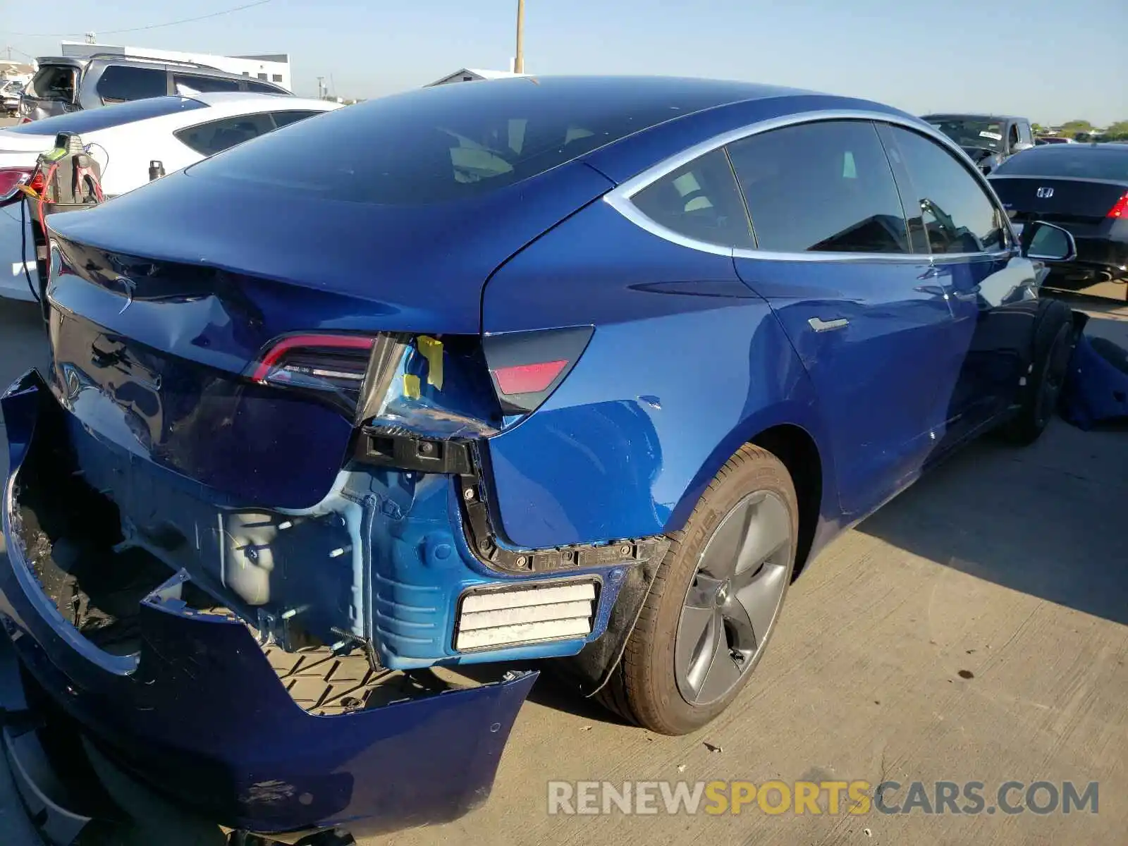 4 Photograph of a damaged car 5YJ3E1EA7LF611820 TESLA MODEL 3 2020