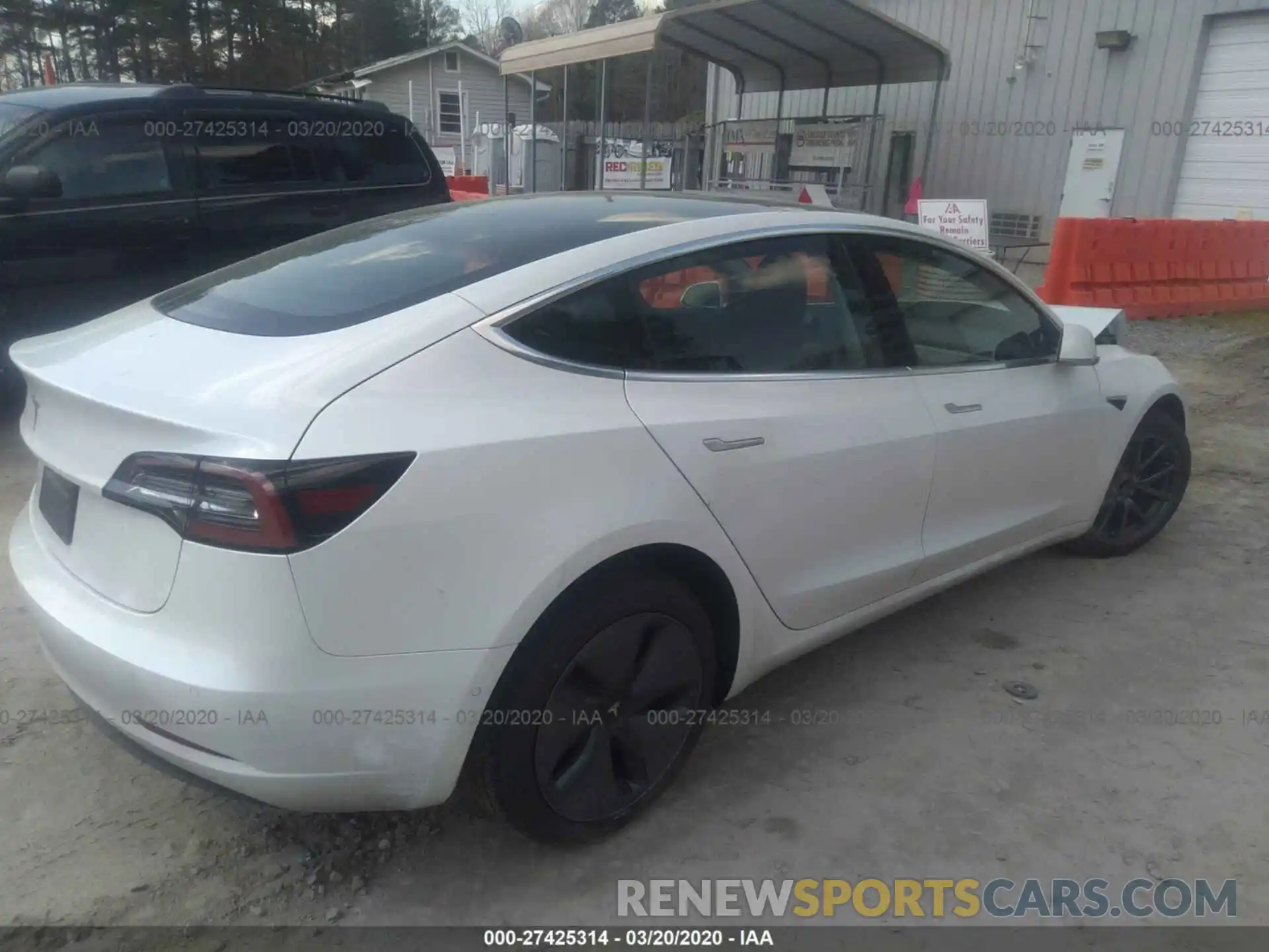 4 Photograph of a damaged car 5YJ3E1EA7LF612160 TESLA MODEL 3 2020