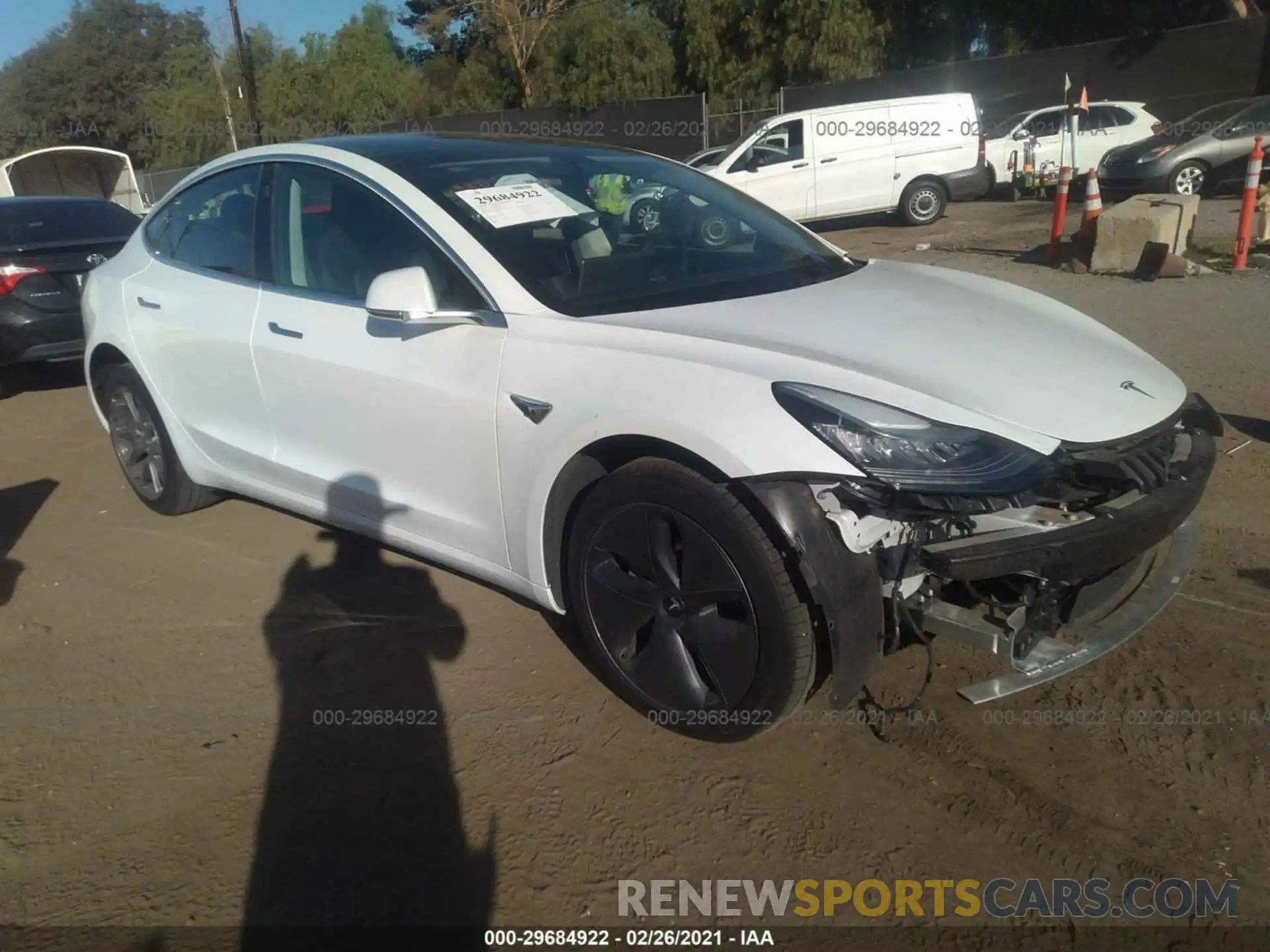 1 Photograph of a damaged car 5YJ3E1EA7LF612692 TESLA MODEL 3 2020