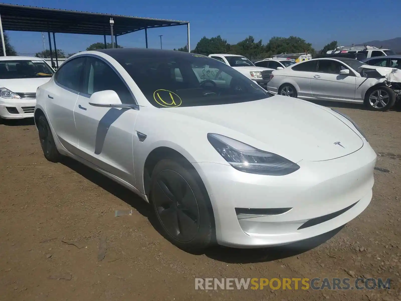 1 Photograph of a damaged car 5YJ3E1EA7LF613812 TESLA MODEL 3 2020