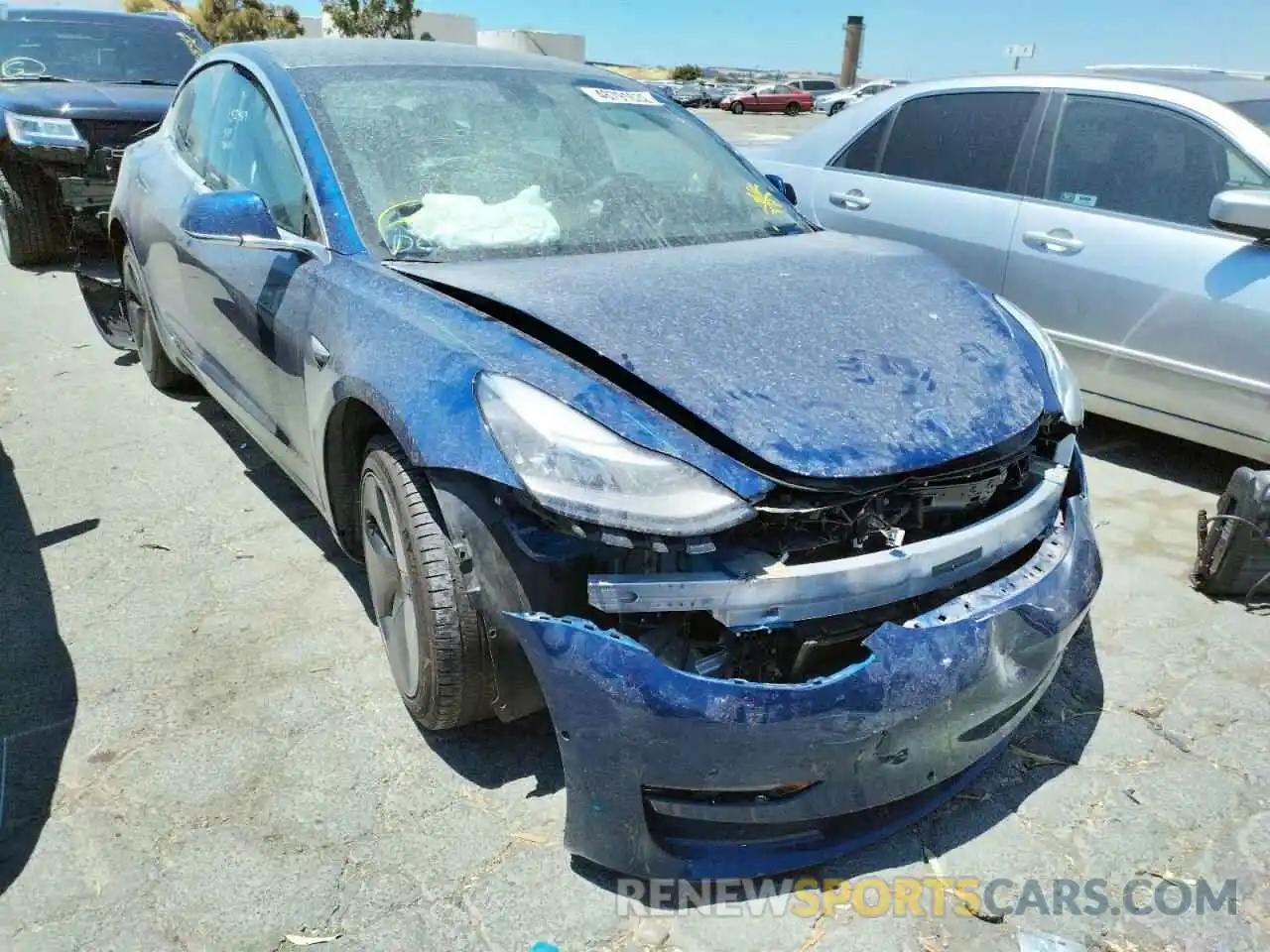 1 Photograph of a damaged car 5YJ3E1EA7LF615091 TESLA MODEL 3 2020