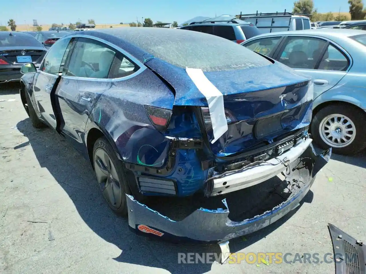 3 Photograph of a damaged car 5YJ3E1EA7LF615091 TESLA MODEL 3 2020