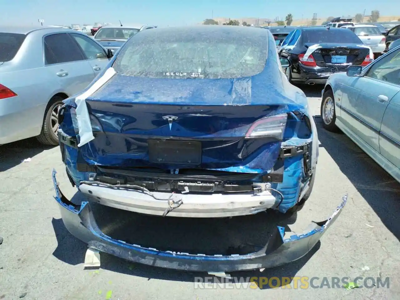 9 Photograph of a damaged car 5YJ3E1EA7LF615091 TESLA MODEL 3 2020