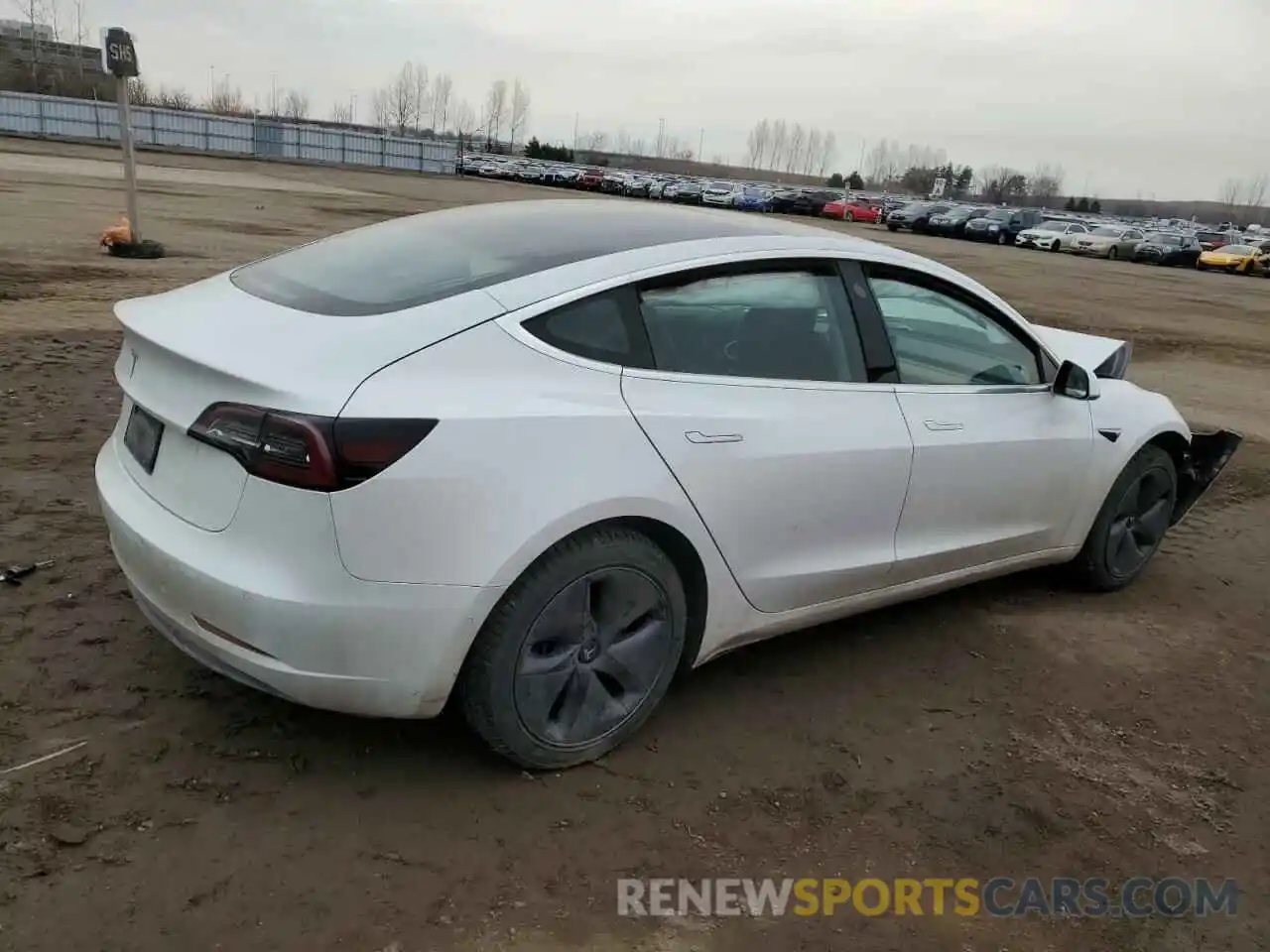 3 Photograph of a damaged car 5YJ3E1EA7LF625586 TESLA MODEL 3 2020