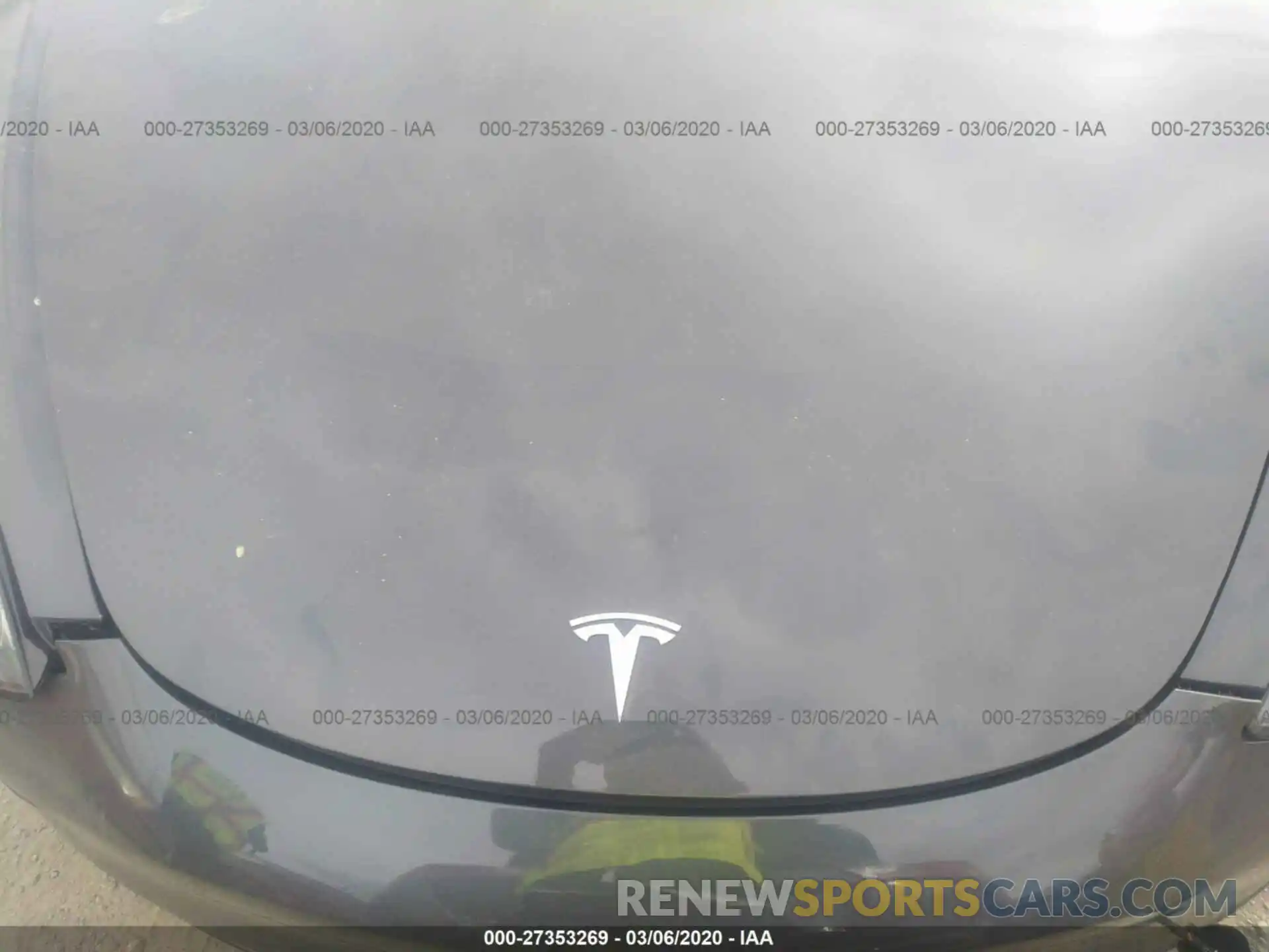 10 Photograph of a damaged car 5YJ3E1EA7LF630304 TESLA MODEL 3 2020