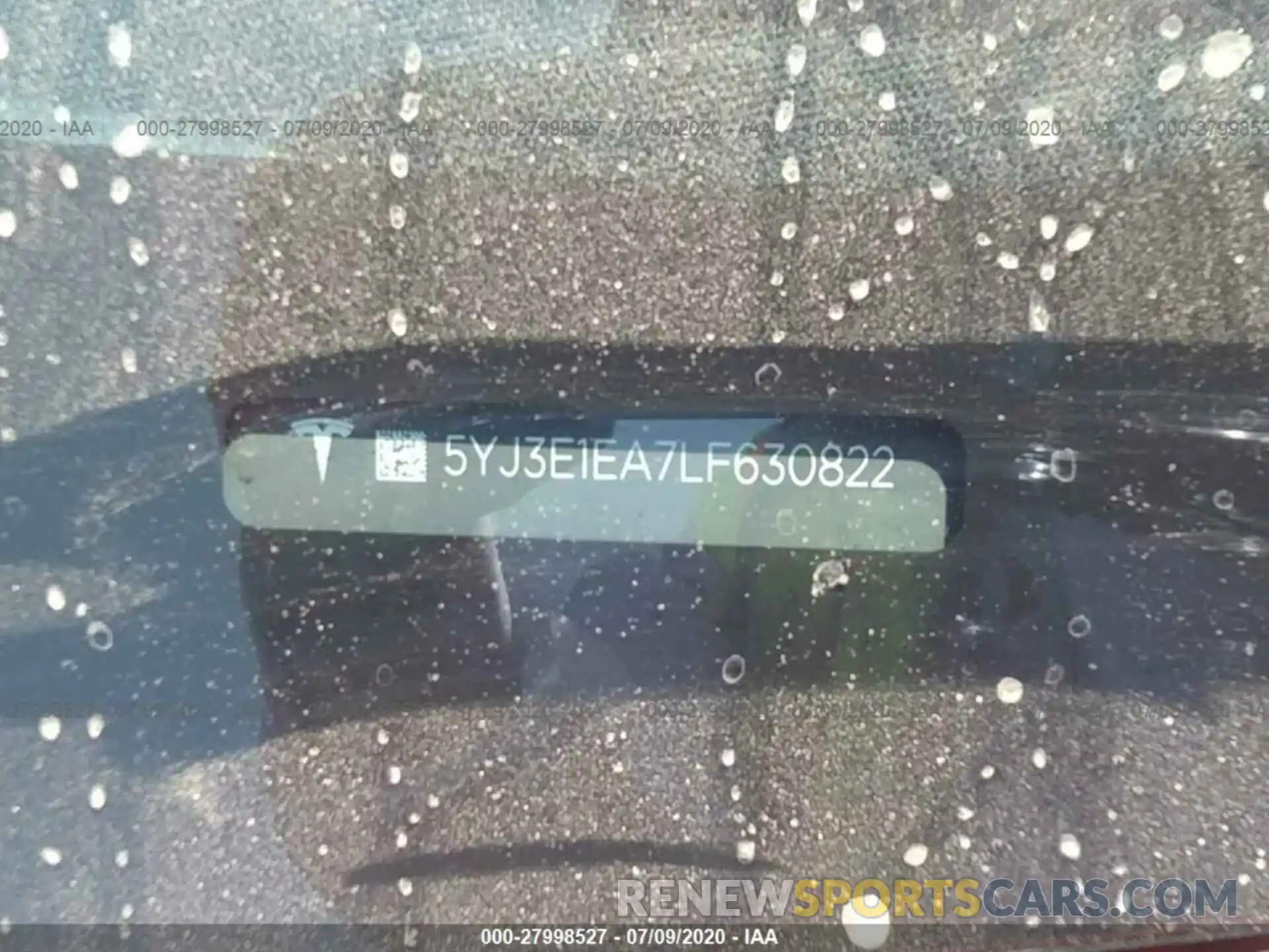 9 Photograph of a damaged car 5YJ3E1EA7LF630822 TESLA MODEL 3 2020