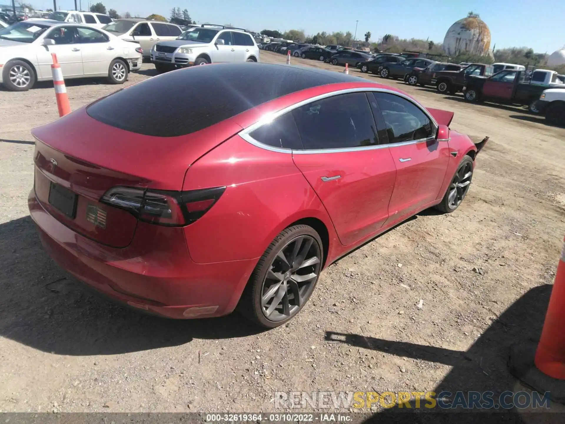 4 Фотография поврежденного автомобиля 5YJ3E1EA7LF645790 TESLA MODEL 3 2020