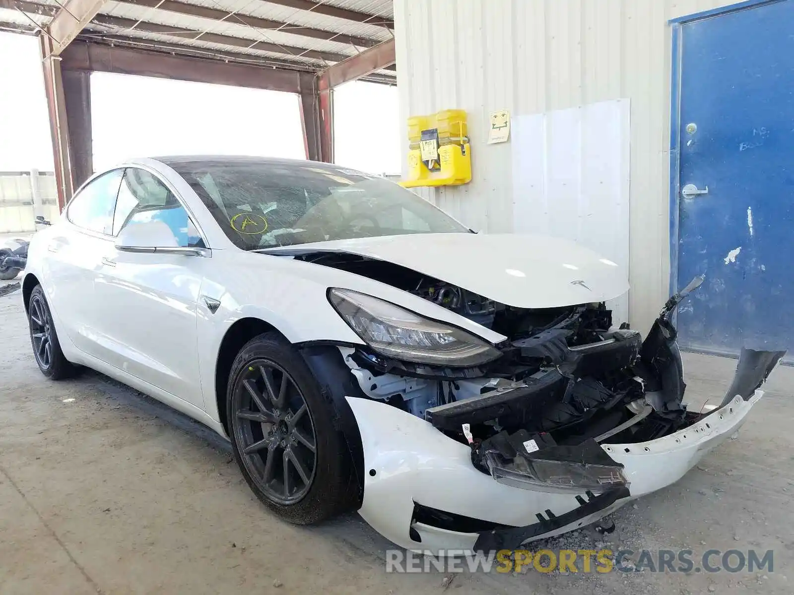 1 Photograph of a damaged car 5YJ3E1EA7LF659544 TESLA MODEL 3 2020