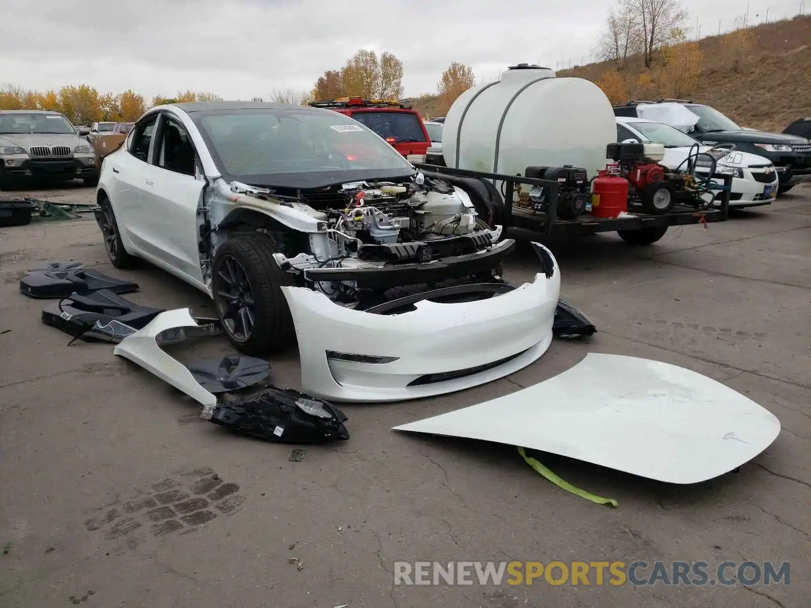 1 Photograph of a damaged car 5YJ3E1EA7LF659754 TESLA MODEL 3 2020