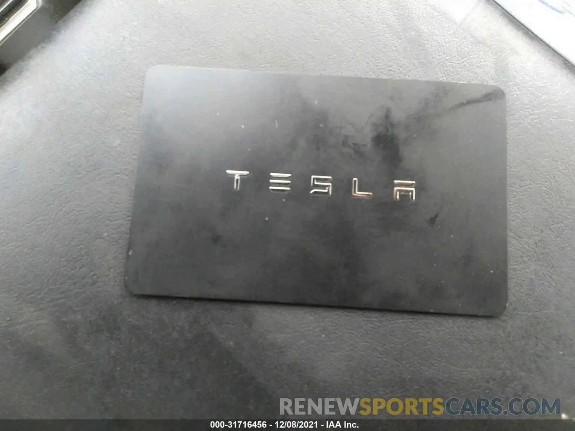 11 Photograph of a damaged car 5YJ3E1EA7LF660273 TESLA MODEL 3 2020