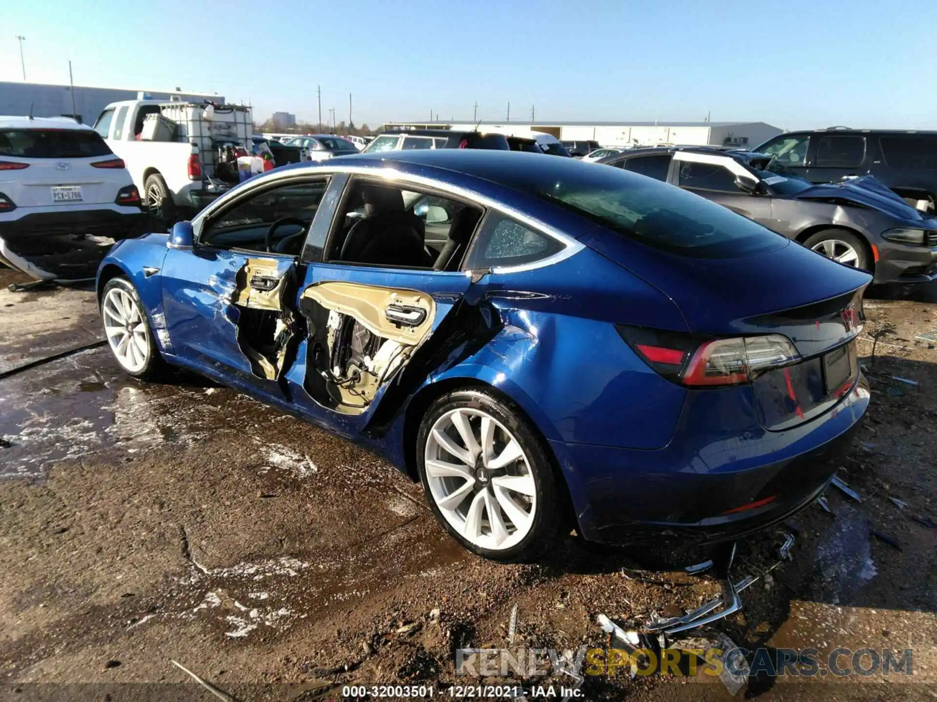 3 Фотография поврежденного автомобиля 5YJ3E1EA7LF661312 TESLA MODEL 3 2020