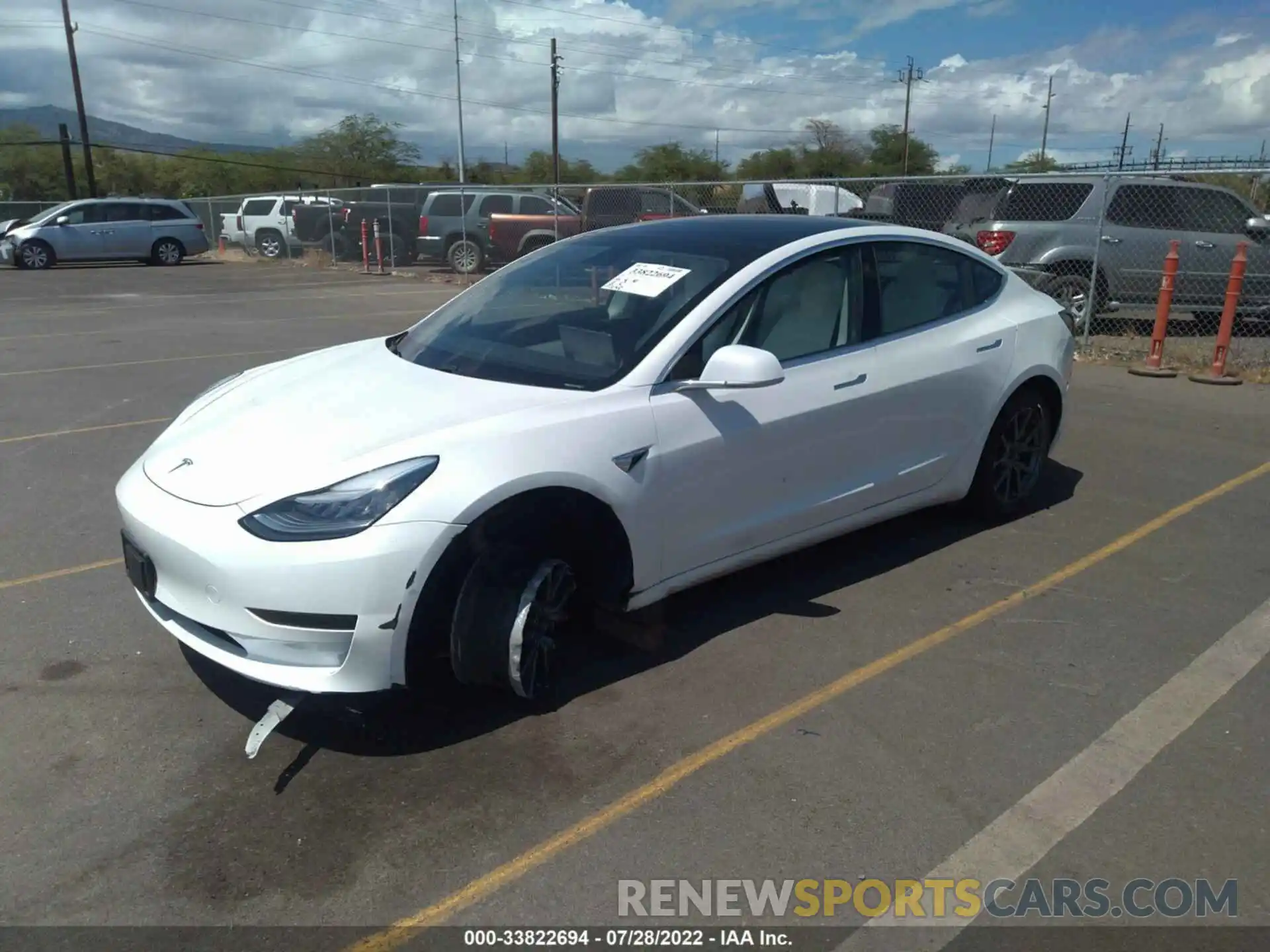 2 Photograph of a damaged car 5YJ3E1EA7LF718088 TESLA MODEL 3 2020