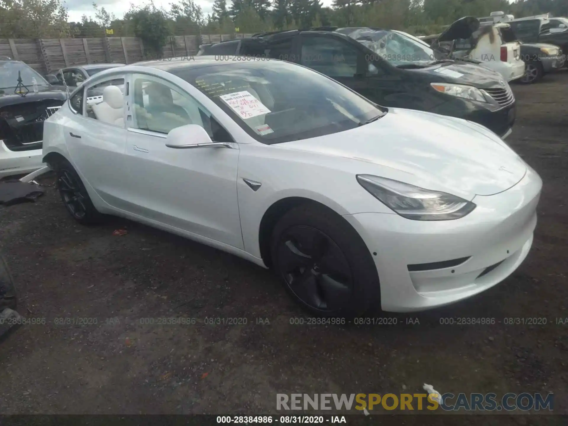 1 Photograph of a damaged car 5YJ3E1EA7LF718141 TESLA MODEL 3 2020