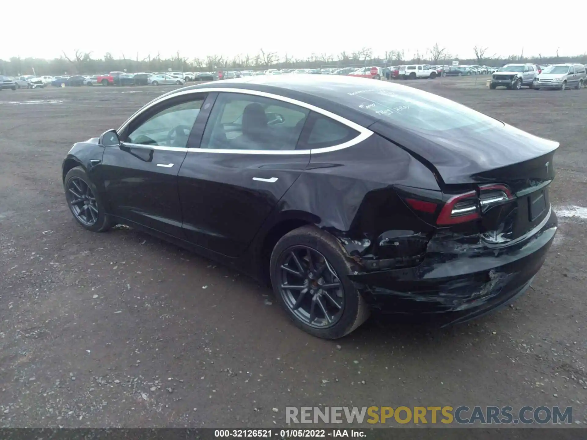 3 Photograph of a damaged car 5YJ3E1EA7LF736557 TESLA MODEL 3 2020