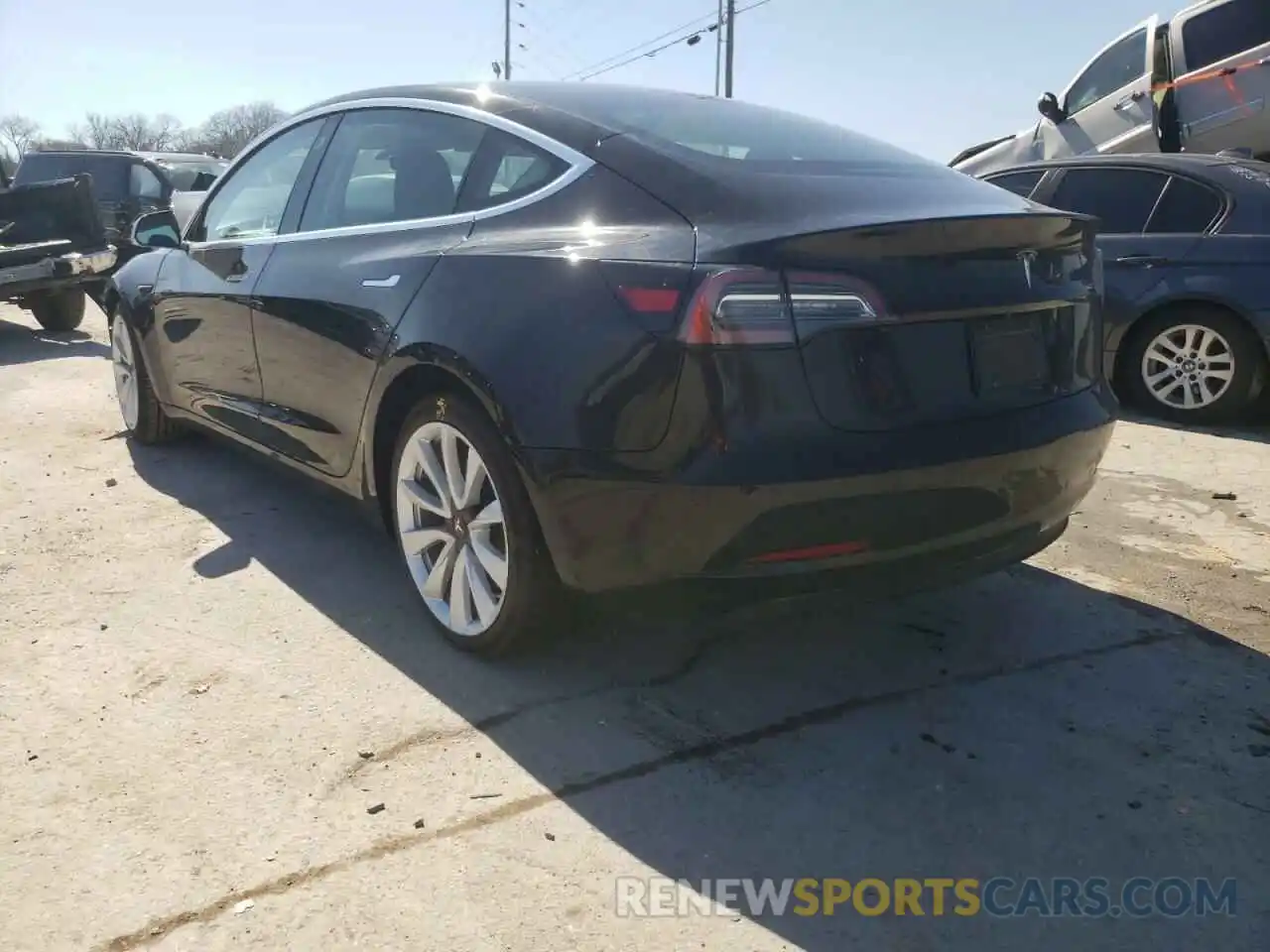 3 Photograph of a damaged car 5YJ3E1EA7LF737885 TESLA MODEL 3 2020