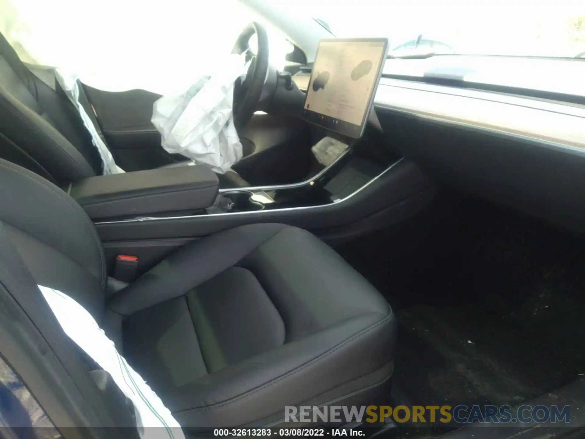 5 Photograph of a damaged car 5YJ3E1EA7LF739829 TESLA MODEL 3 2020