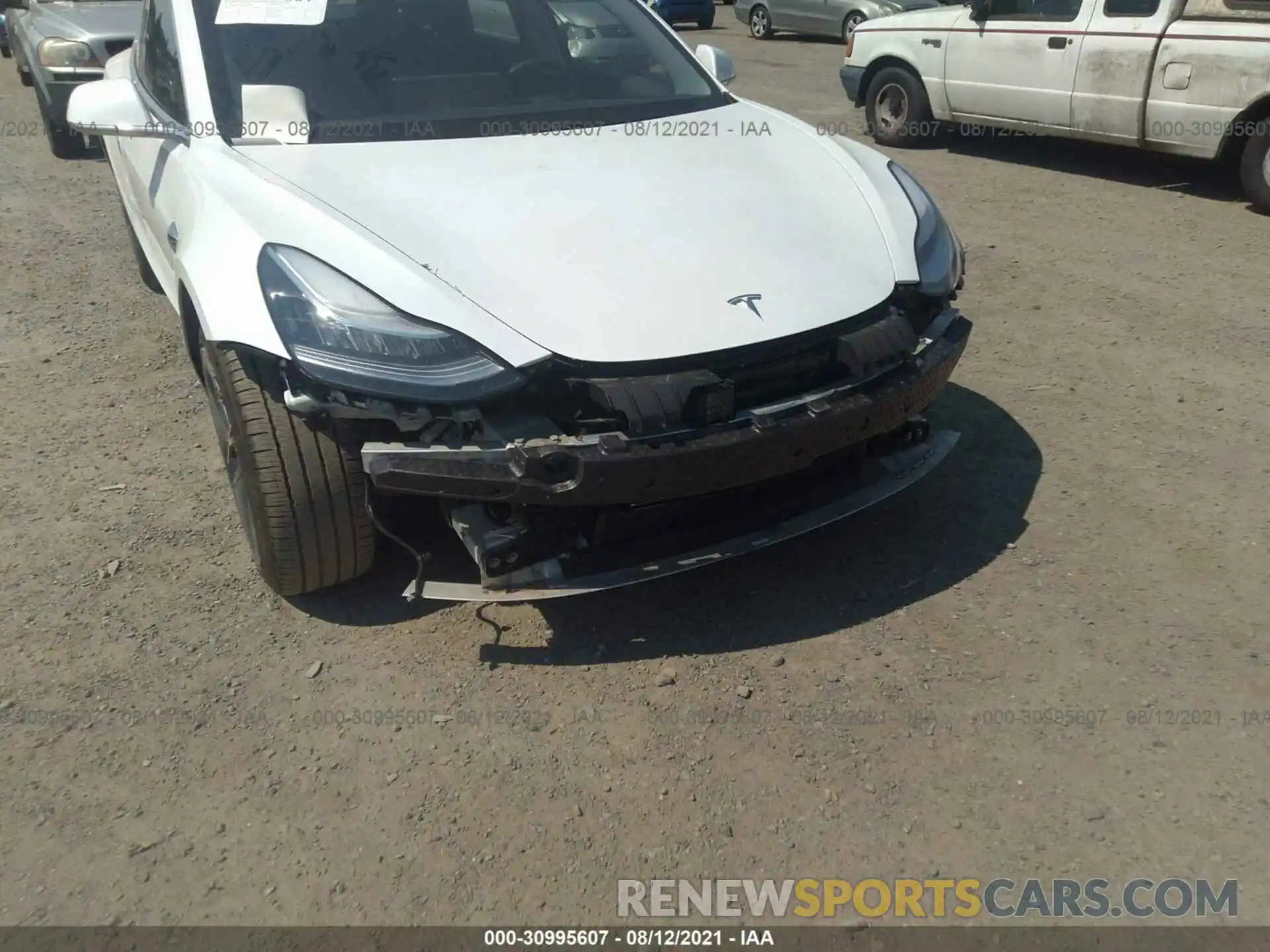 6 Photograph of a damaged car 5YJ3E1EA7LF740012 TESLA MODEL 3 2020