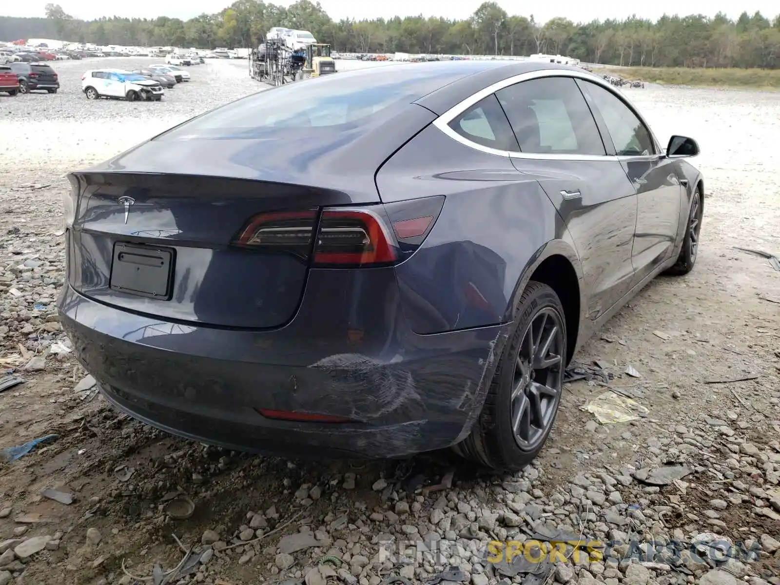 4 Фотография поврежденного автомобиля 5YJ3E1EA7LF784835 TESLA MODEL 3 2020