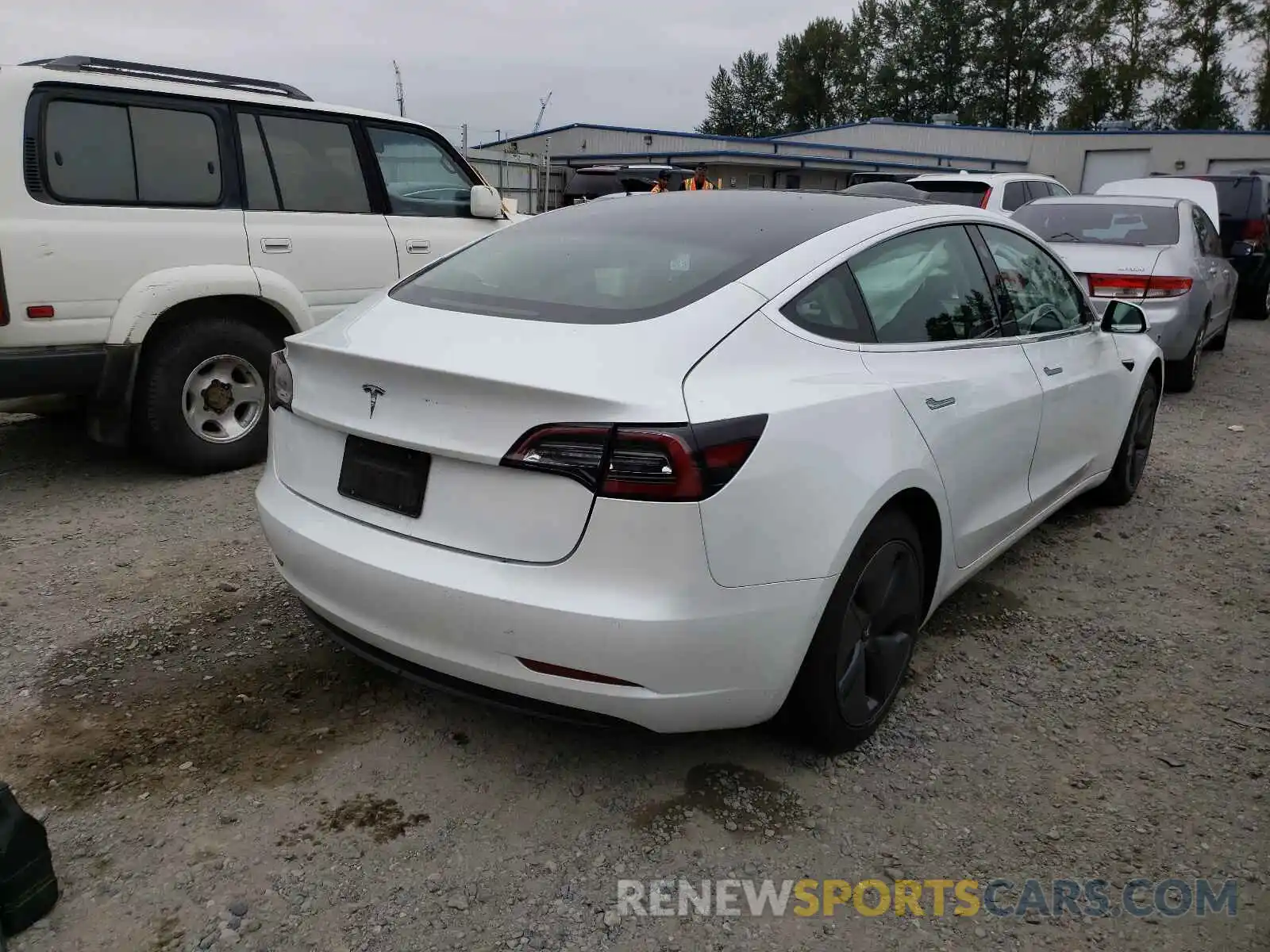 4 Photograph of a damaged car 5YJ3E1EA7LF804212 TESLA MODEL 3 2020