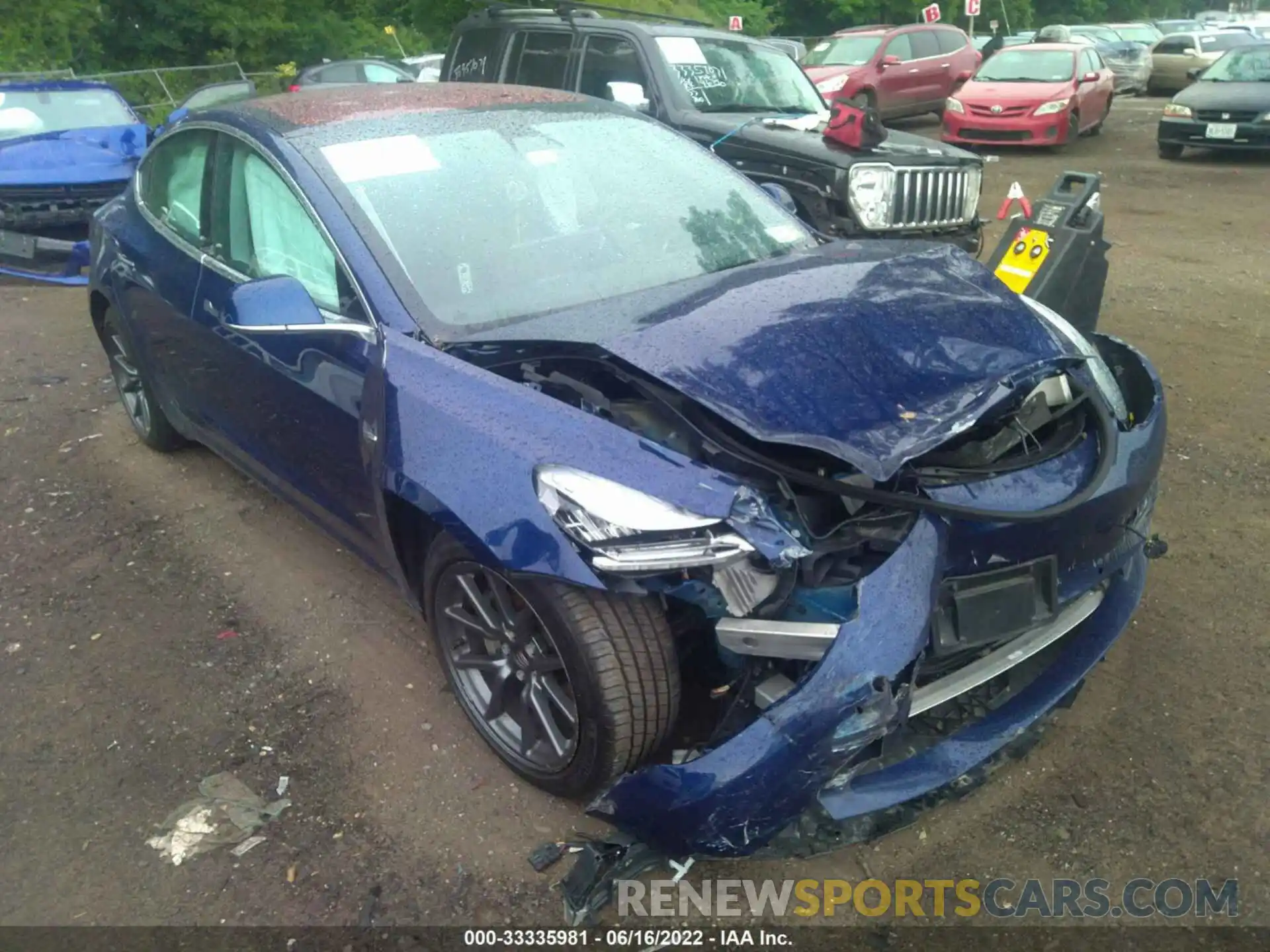 1 Photograph of a damaged car 5YJ3E1EA8LF476296 TESLA MODEL 3 2020