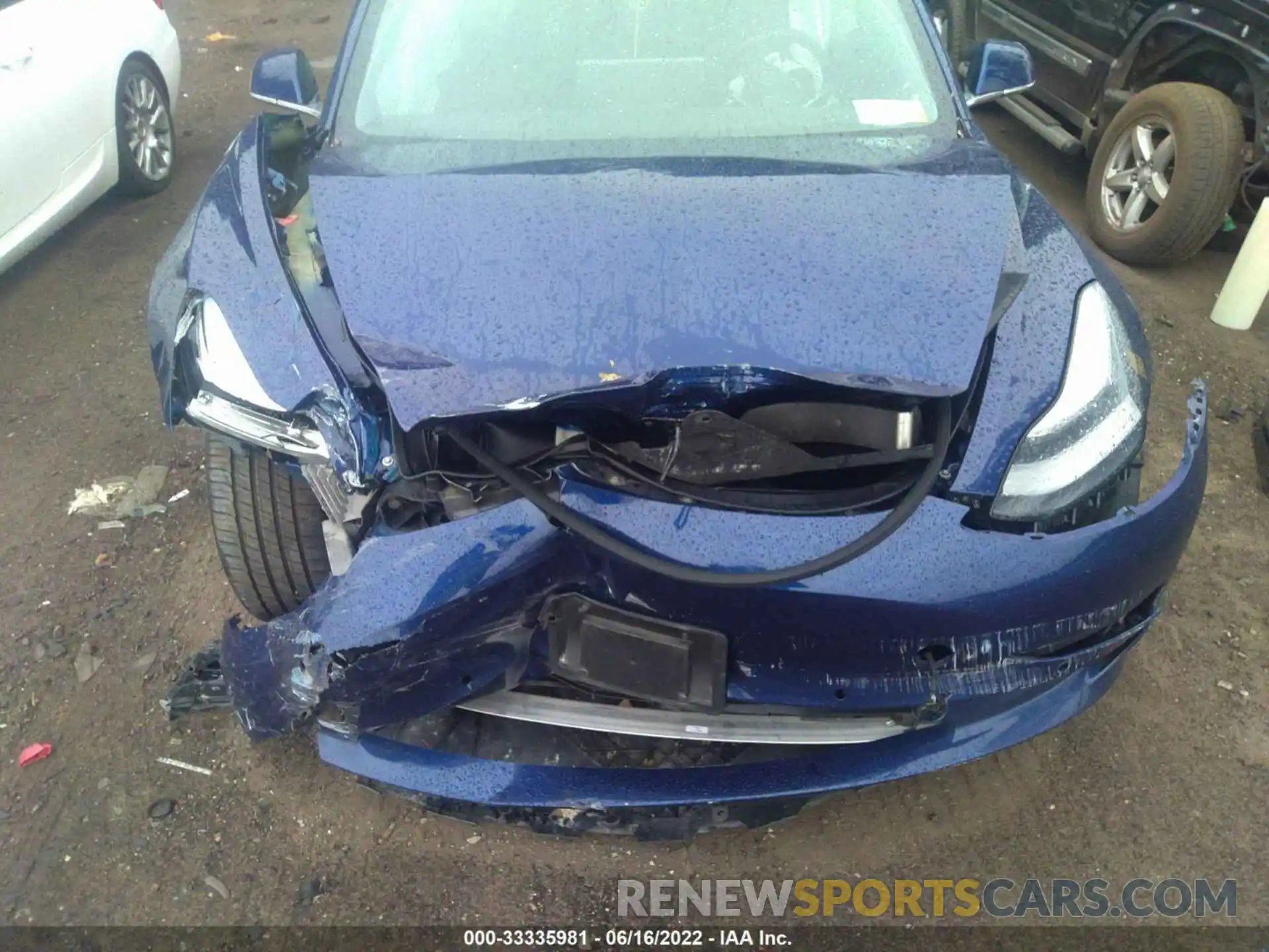 6 Photograph of a damaged car 5YJ3E1EA8LF476296 TESLA MODEL 3 2020