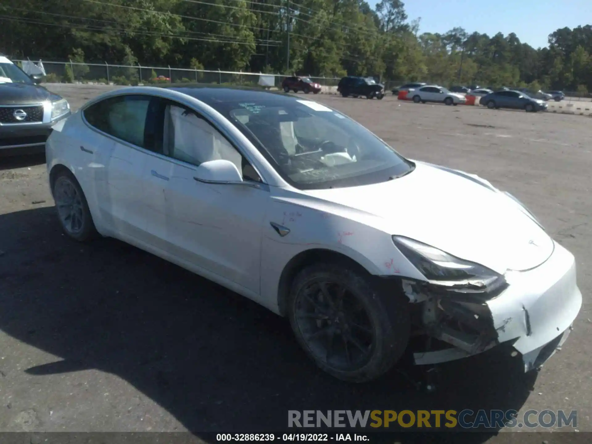 1 Photograph of a damaged car 5YJ3E1EA8LF504209 TESLA MODEL 3 2020