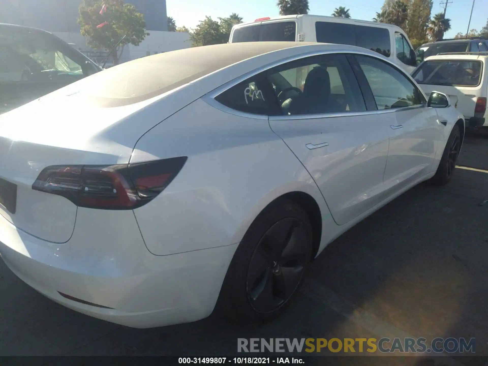 4 Photograph of a damaged car 5YJ3E1EA8LF504873 TESLA MODEL 3 2020