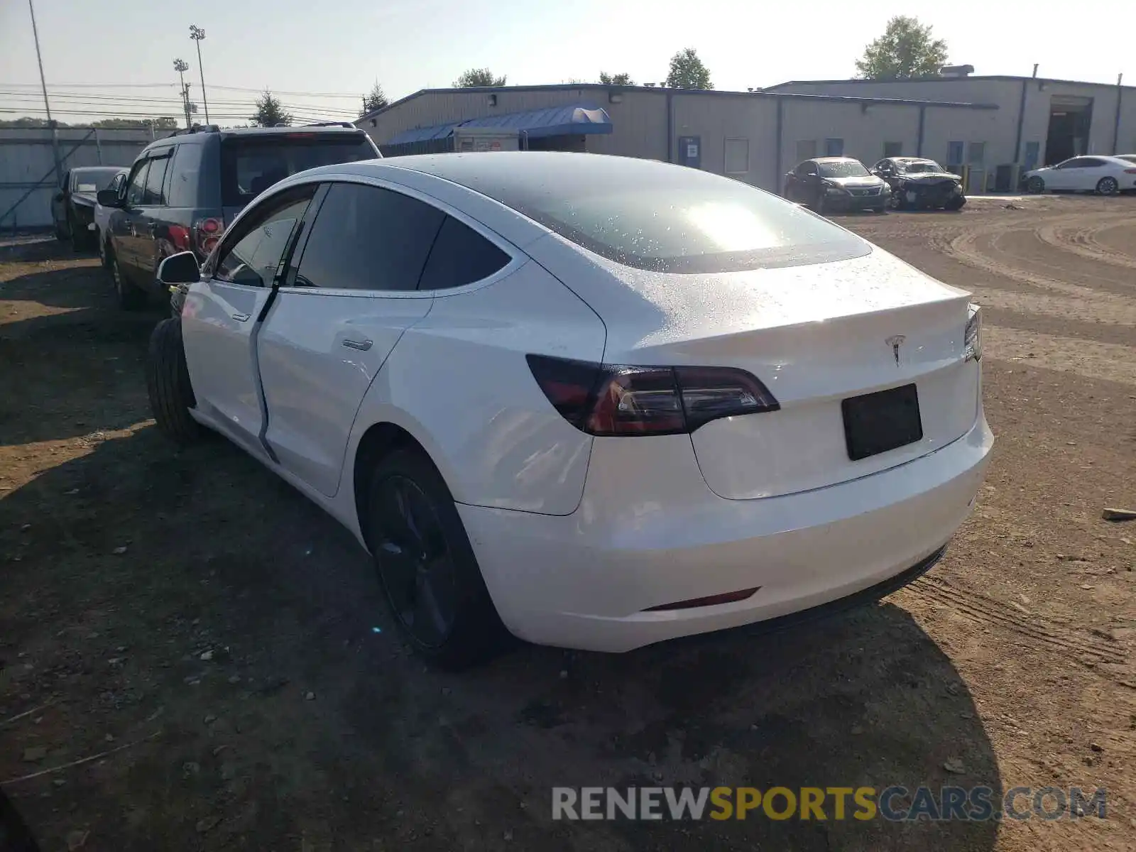 3 Photograph of a damaged car 5YJ3E1EA8LF590461 TESLA MODEL 3 2020