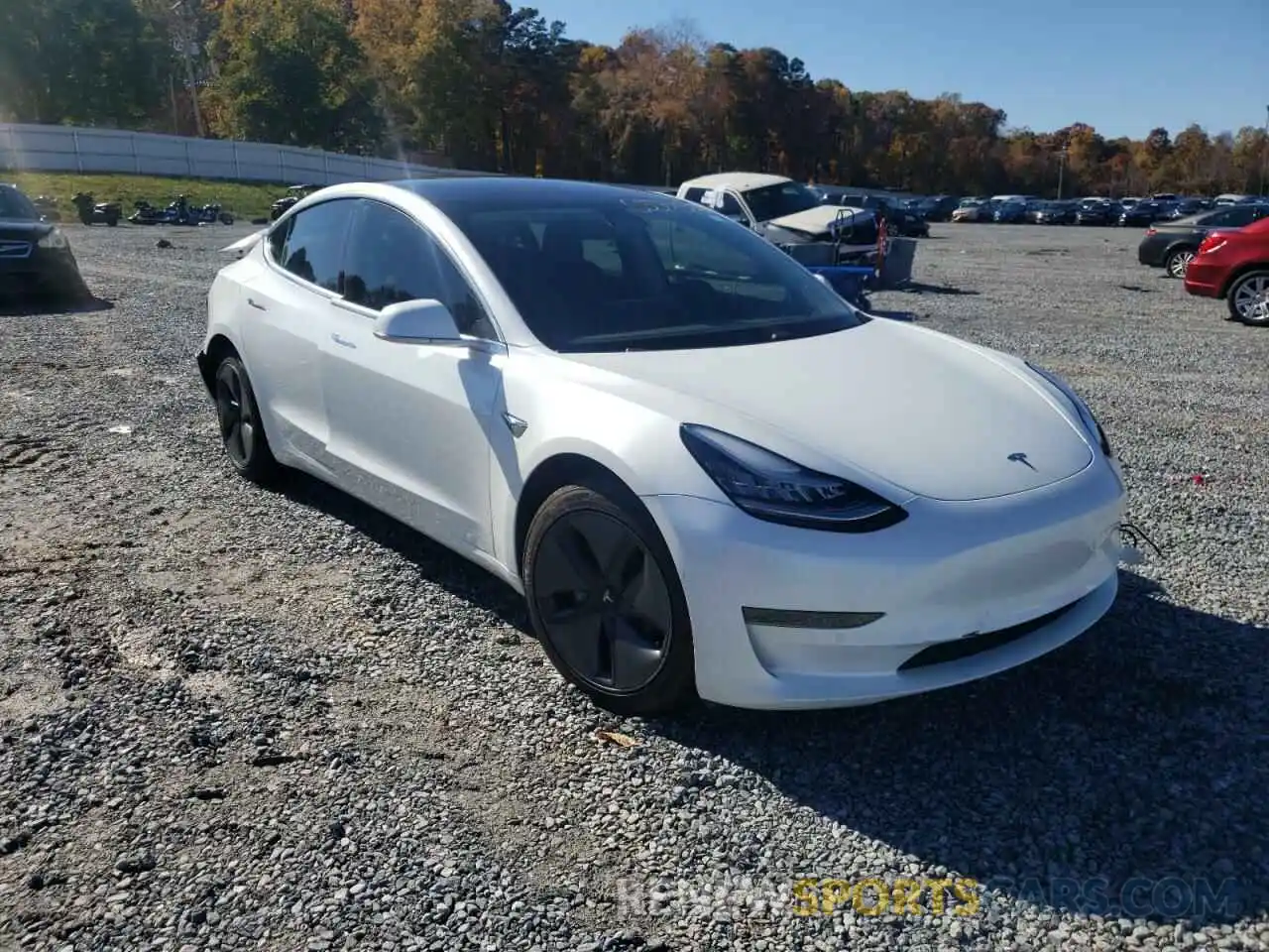 1 Photograph of a damaged car 5YJ3E1EA8LF590699 TESLA MODEL 3 2020