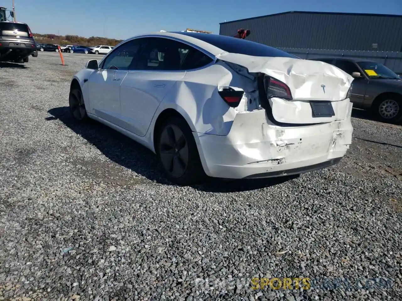 3 Photograph of a damaged car 5YJ3E1EA8LF590699 TESLA MODEL 3 2020