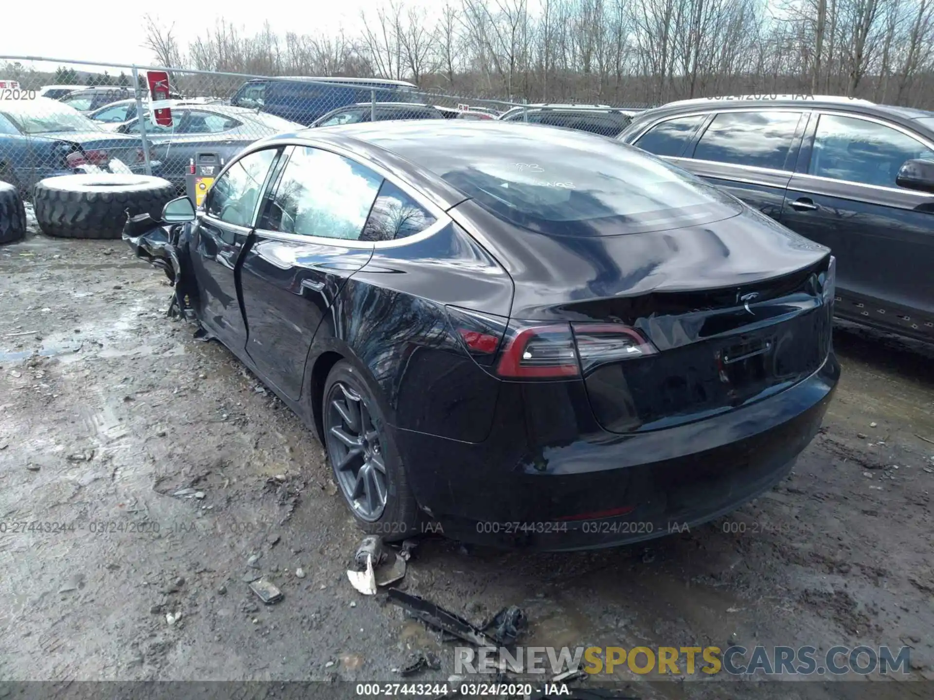 3 Photograph of a damaged car 5YJ3E1EA8LF606416 TESLA MODEL 3 2020