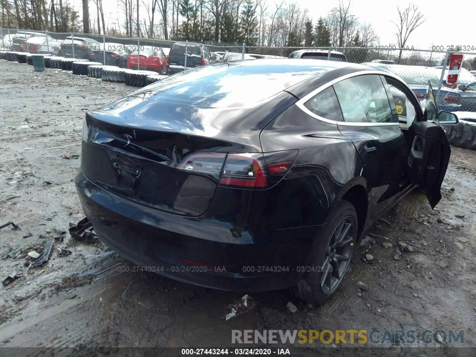 4 Photograph of a damaged car 5YJ3E1EA8LF606416 TESLA MODEL 3 2020