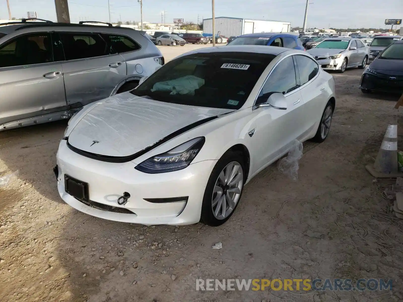 2 Photograph of a damaged car 5YJ3E1EA8LF614533 TESLA MODEL 3 2020