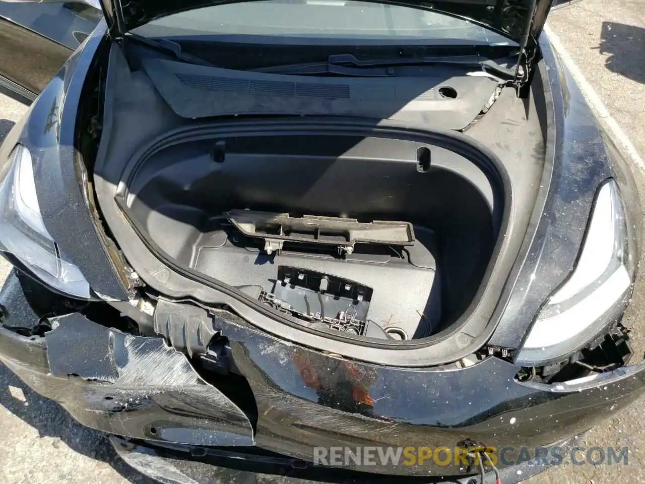 7 Photograph of a damaged car 5YJ3E1EA8LF629842 TESLA MODEL 3 2020