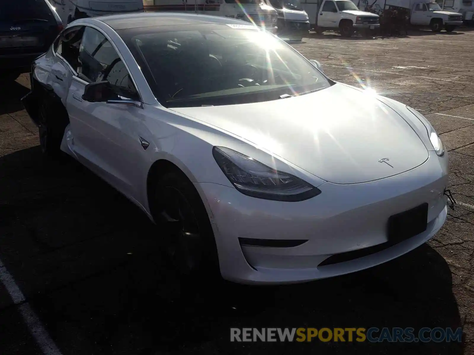 1 Photograph of a damaged car 5YJ3E1EA8LF632143 TESLA MODEL 3 2020