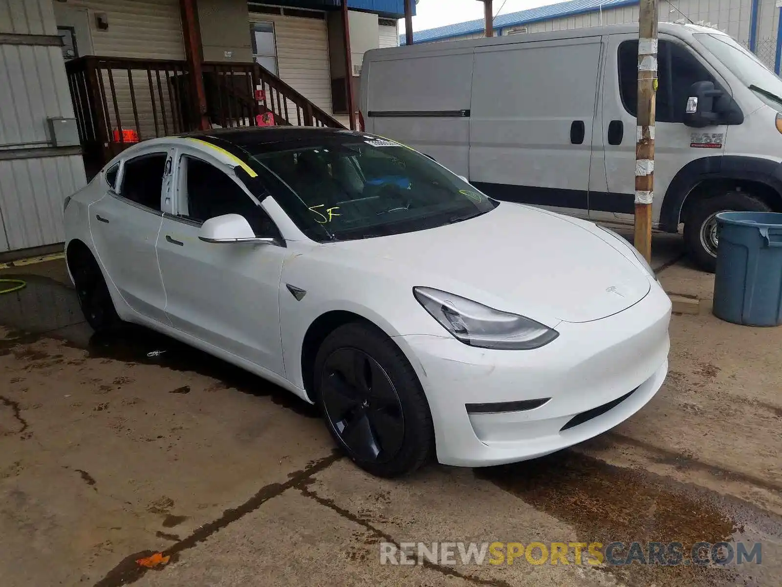 1 Photograph of a damaged car 5YJ3E1EA8LF645149 TESLA MODEL 3 2020