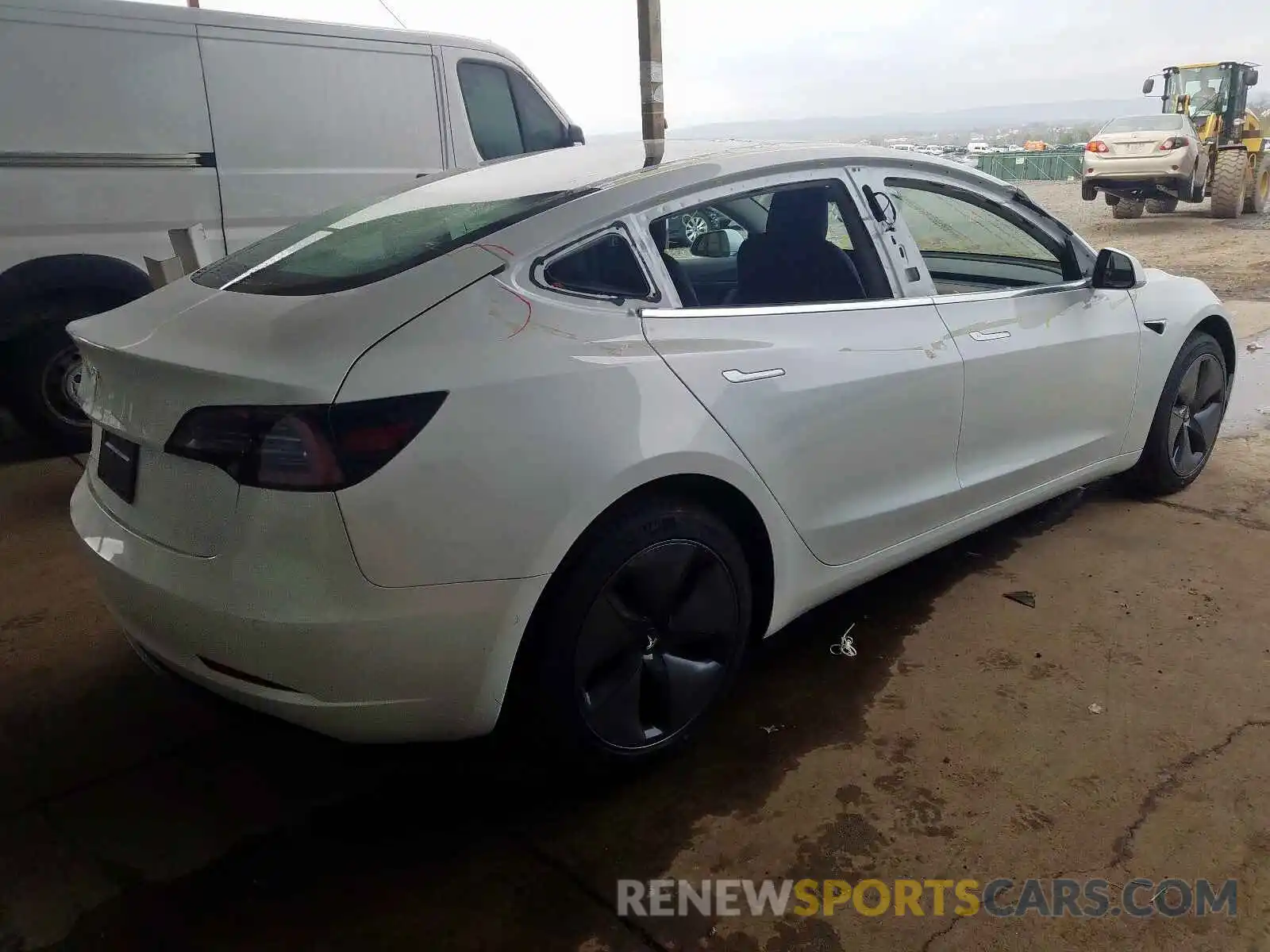 4 Фотография поврежденного автомобиля 5YJ3E1EA8LF645149 TESLA MODEL 3 2020