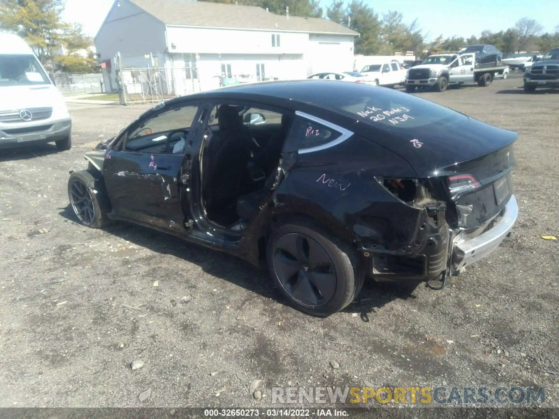 3 Photograph of a damaged car 5YJ3E1EA8LF657589 TESLA MODEL 3 2020