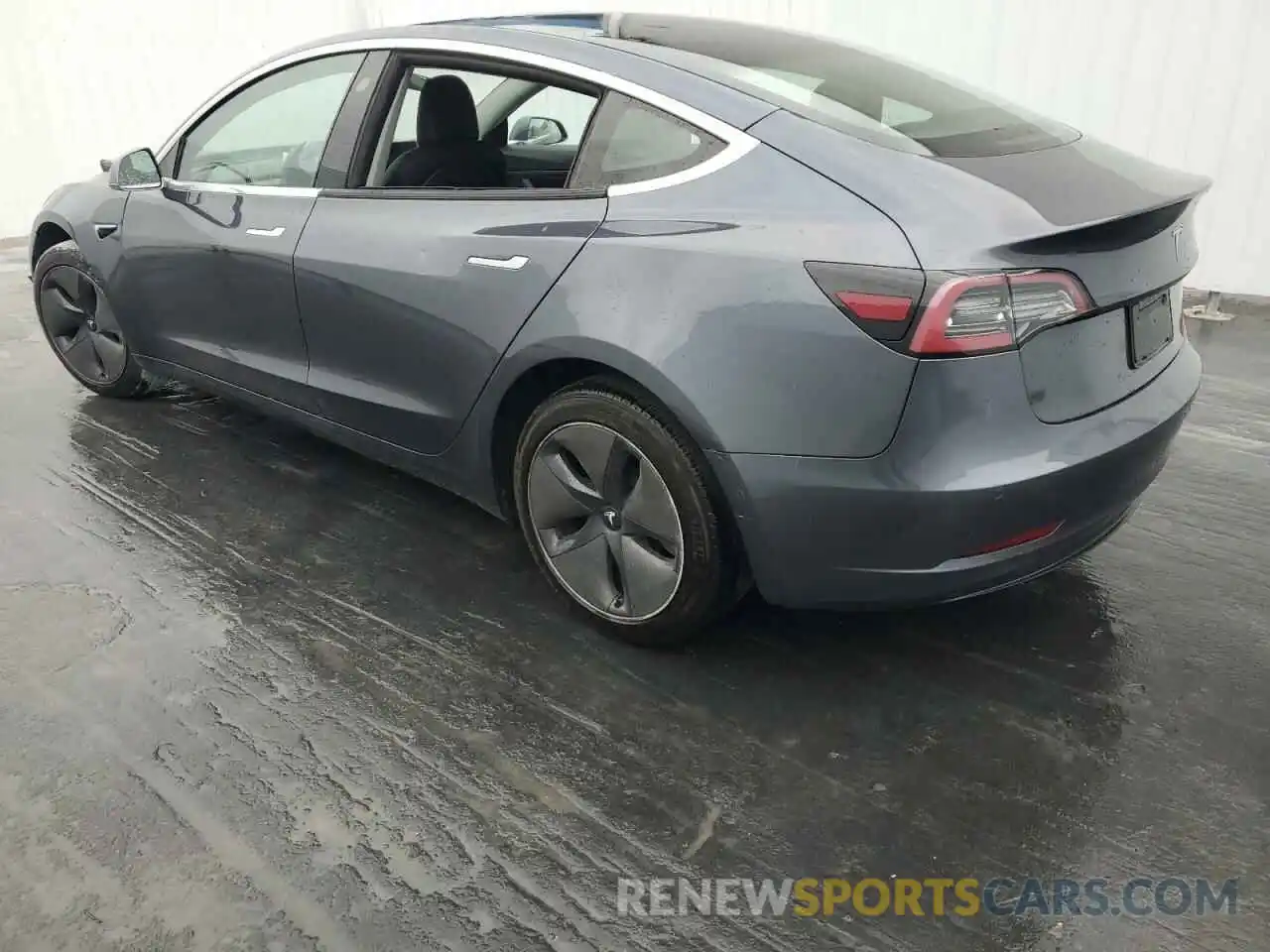 2 Photograph of a damaged car 5YJ3E1EA8LF657754 TESLA MODEL 3 2020