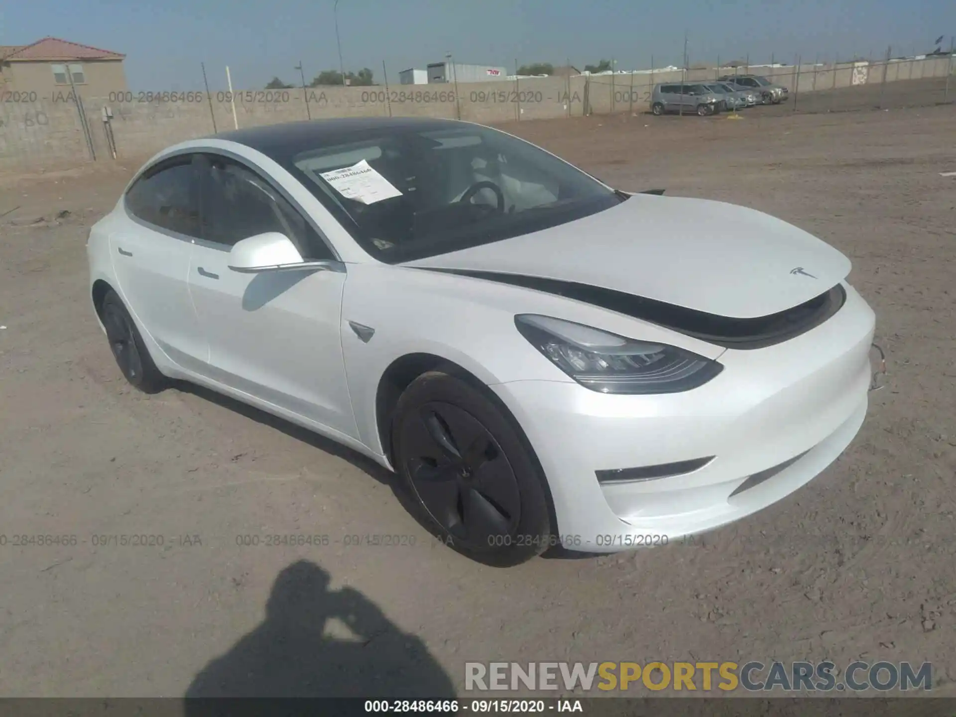 1 Photograph of a damaged car 5YJ3E1EA8LF660038 TESLA MODEL 3 2020