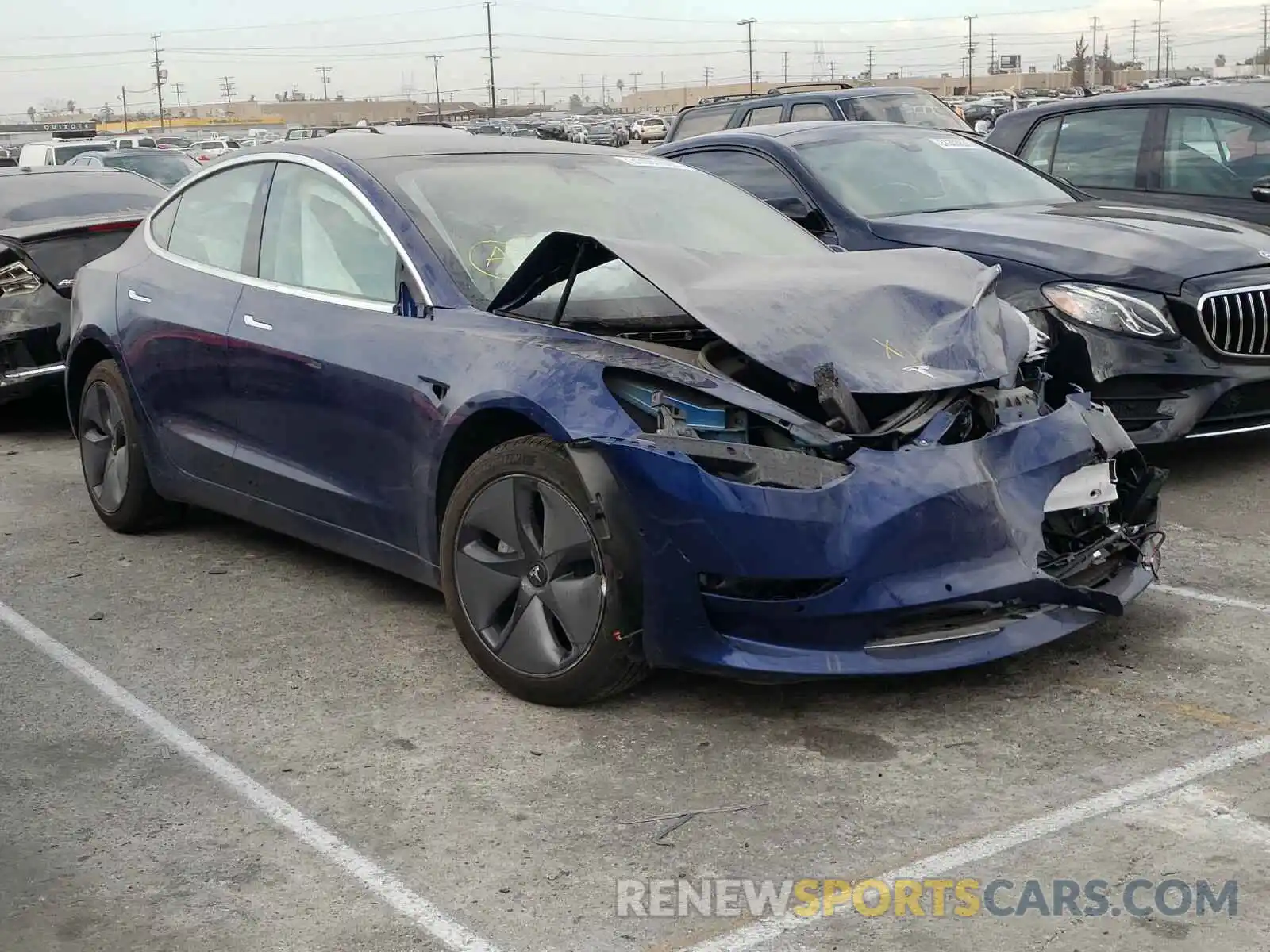 1 Photograph of a damaged car 5YJ3E1EA8LF662419 TESLA MODEL 3 2020