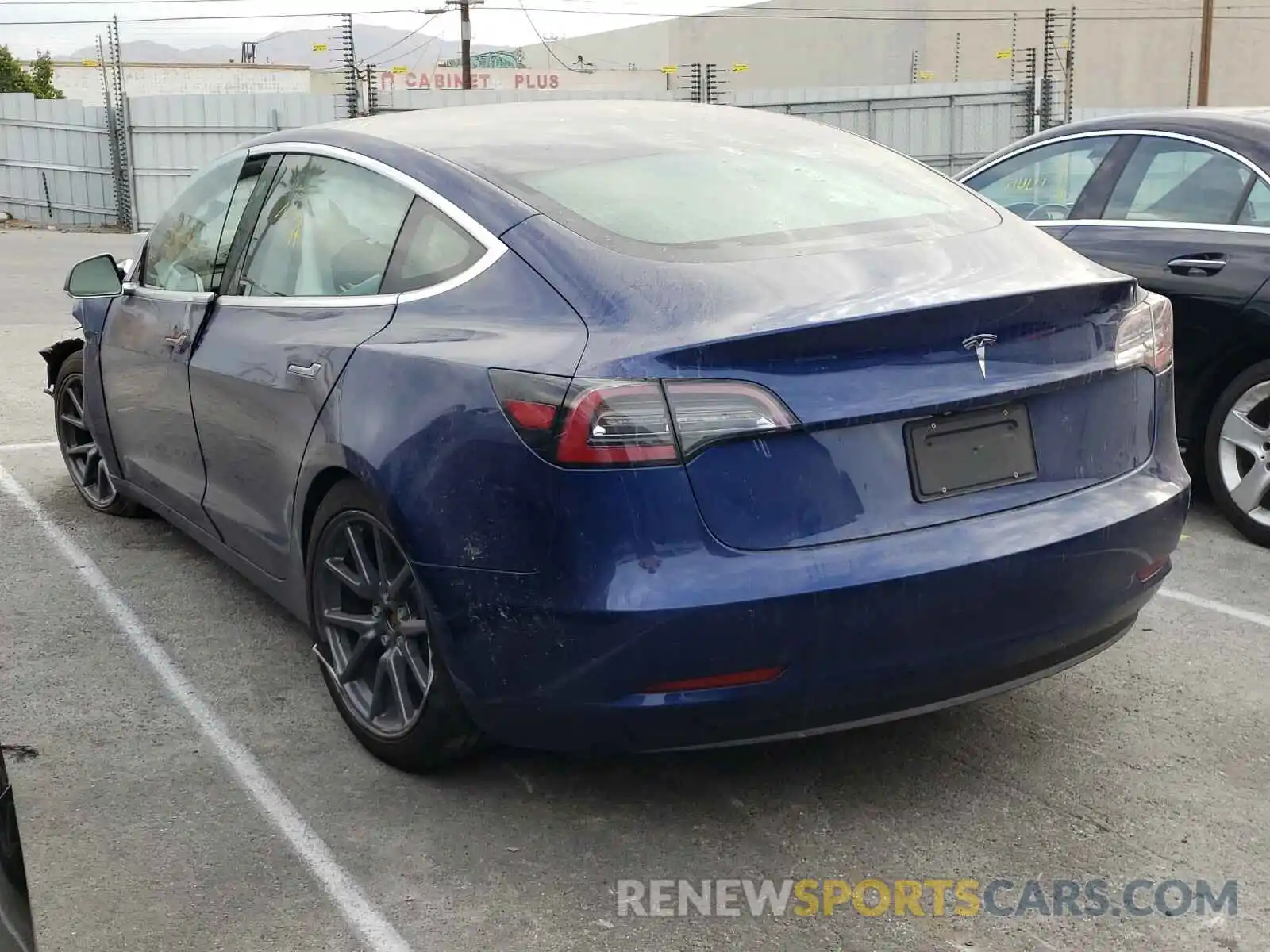 3 Photograph of a damaged car 5YJ3E1EA8LF662419 TESLA MODEL 3 2020