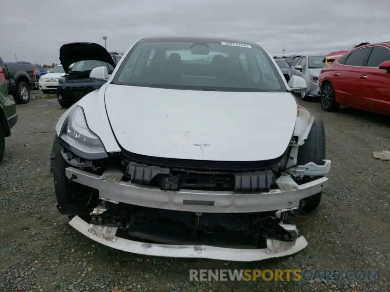 5 Photograph of a damaged car 5YJ3E1EA8LF706323 TESLA MODEL 3 2020