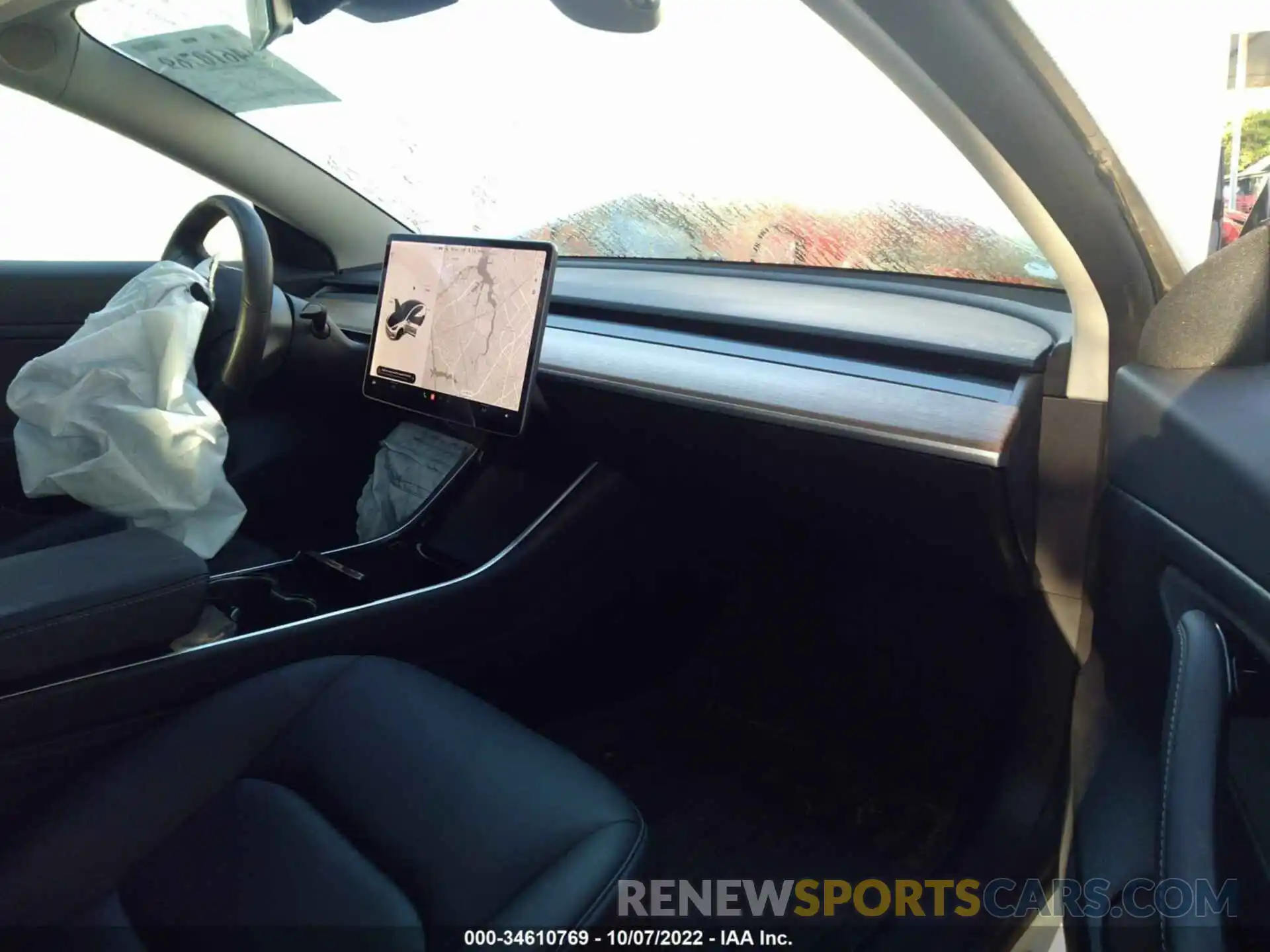 5 Photograph of a damaged car 5YJ3E1EA8LF707231 TESLA MODEL 3 2020