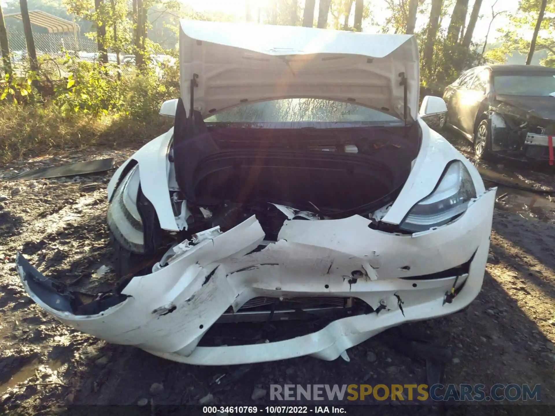 6 Photograph of a damaged car 5YJ3E1EA8LF707231 TESLA MODEL 3 2020