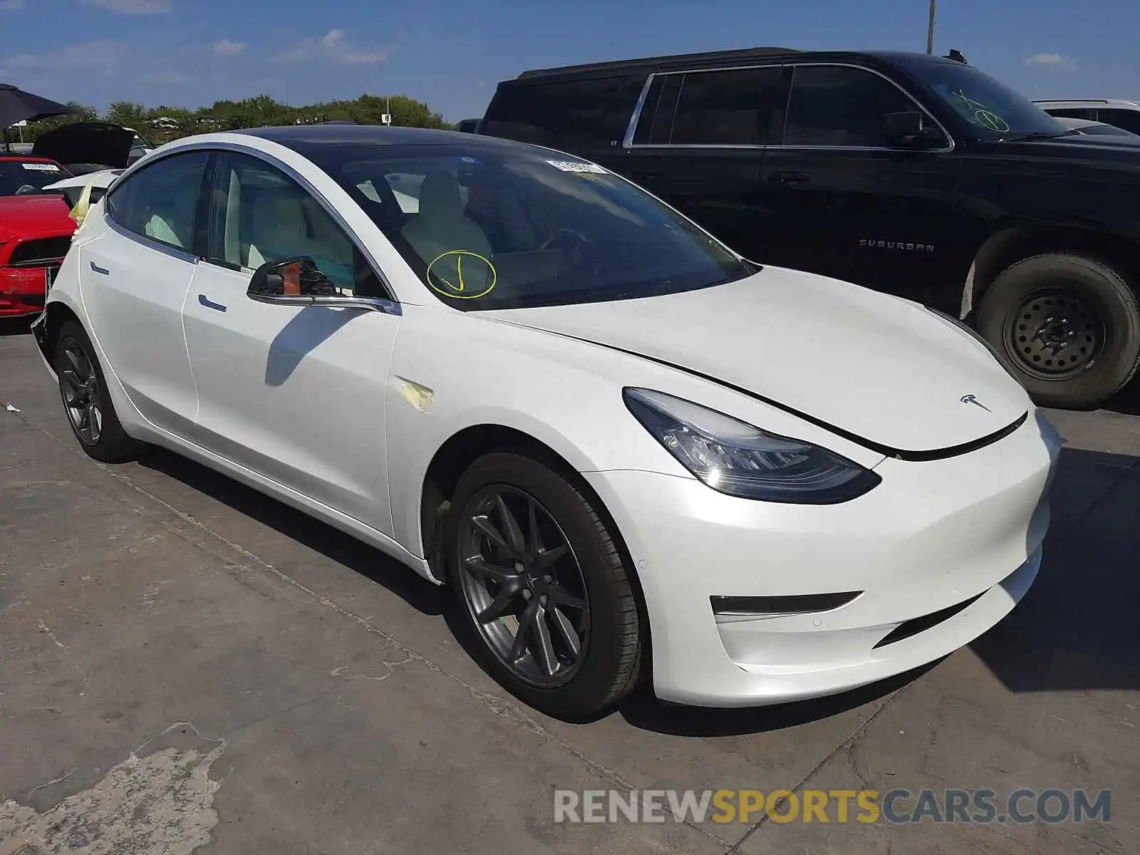 1 Photograph of a damaged car 5YJ3E1EA8LF718150 TESLA MODEL 3 2020