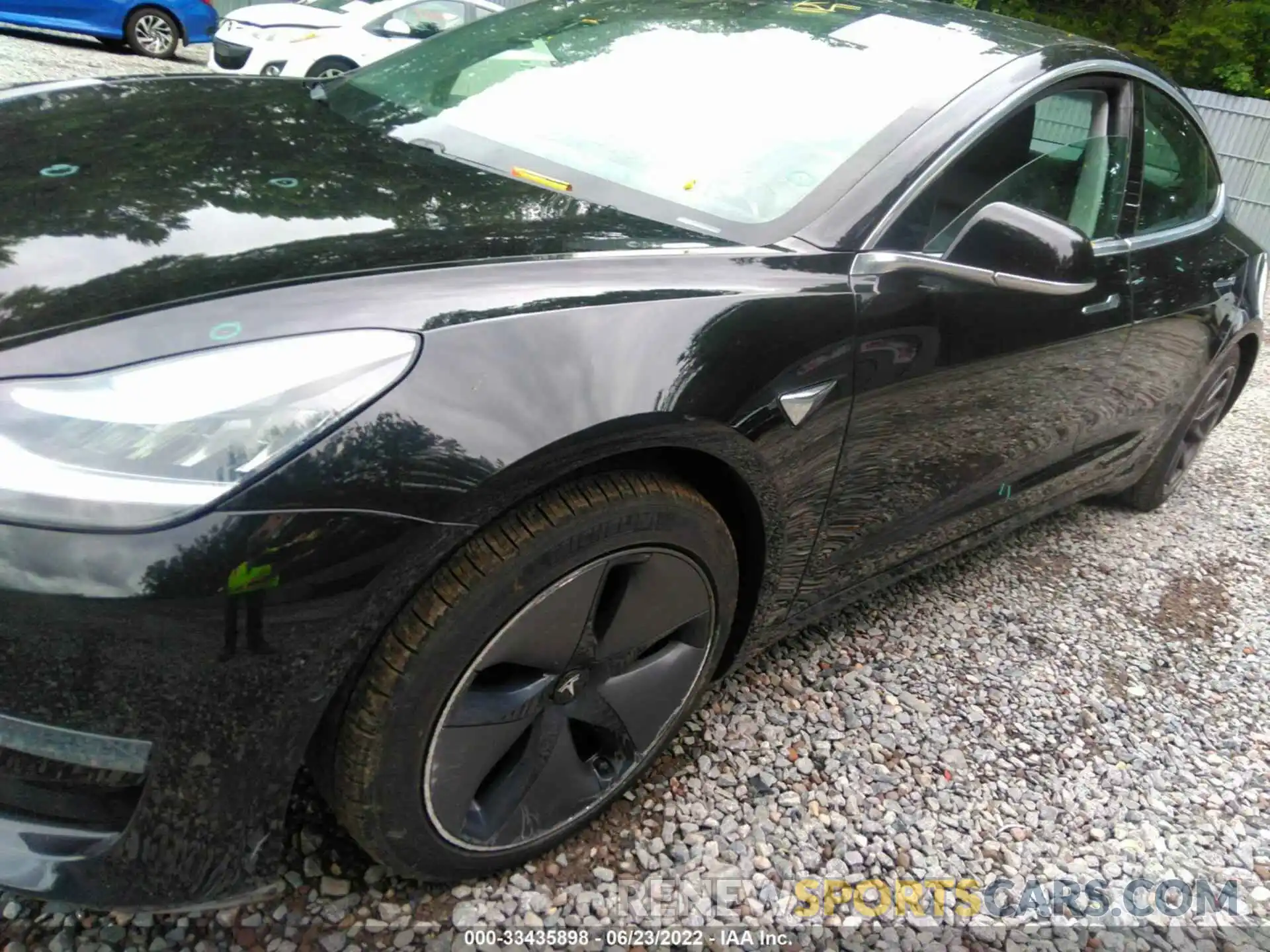 6 Photograph of a damaged car 5YJ3E1EA8LF736549 TESLA MODEL 3 2020